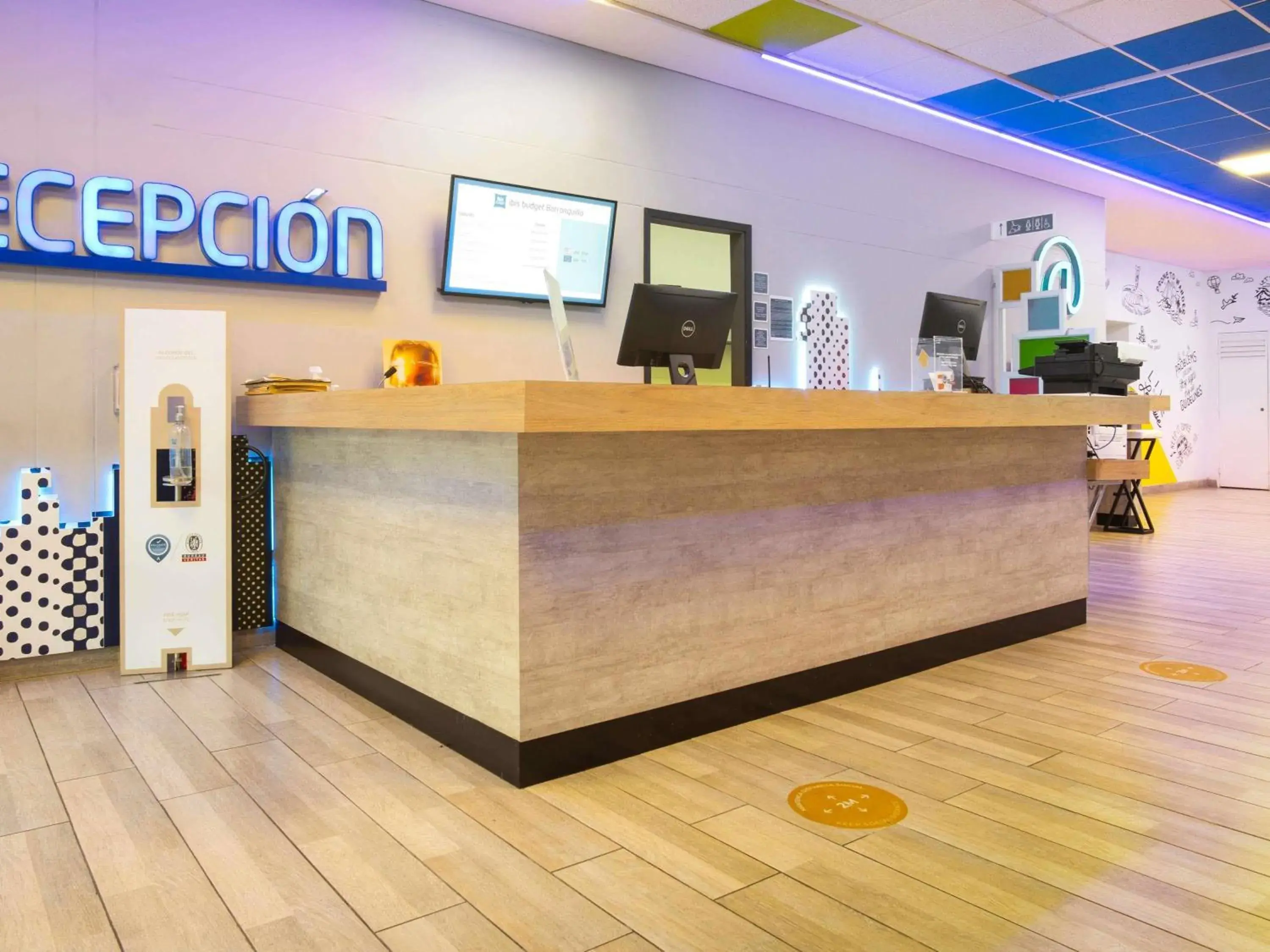 Property building in ibis budget Barranquilla Property building in ibis budget Barranquilla