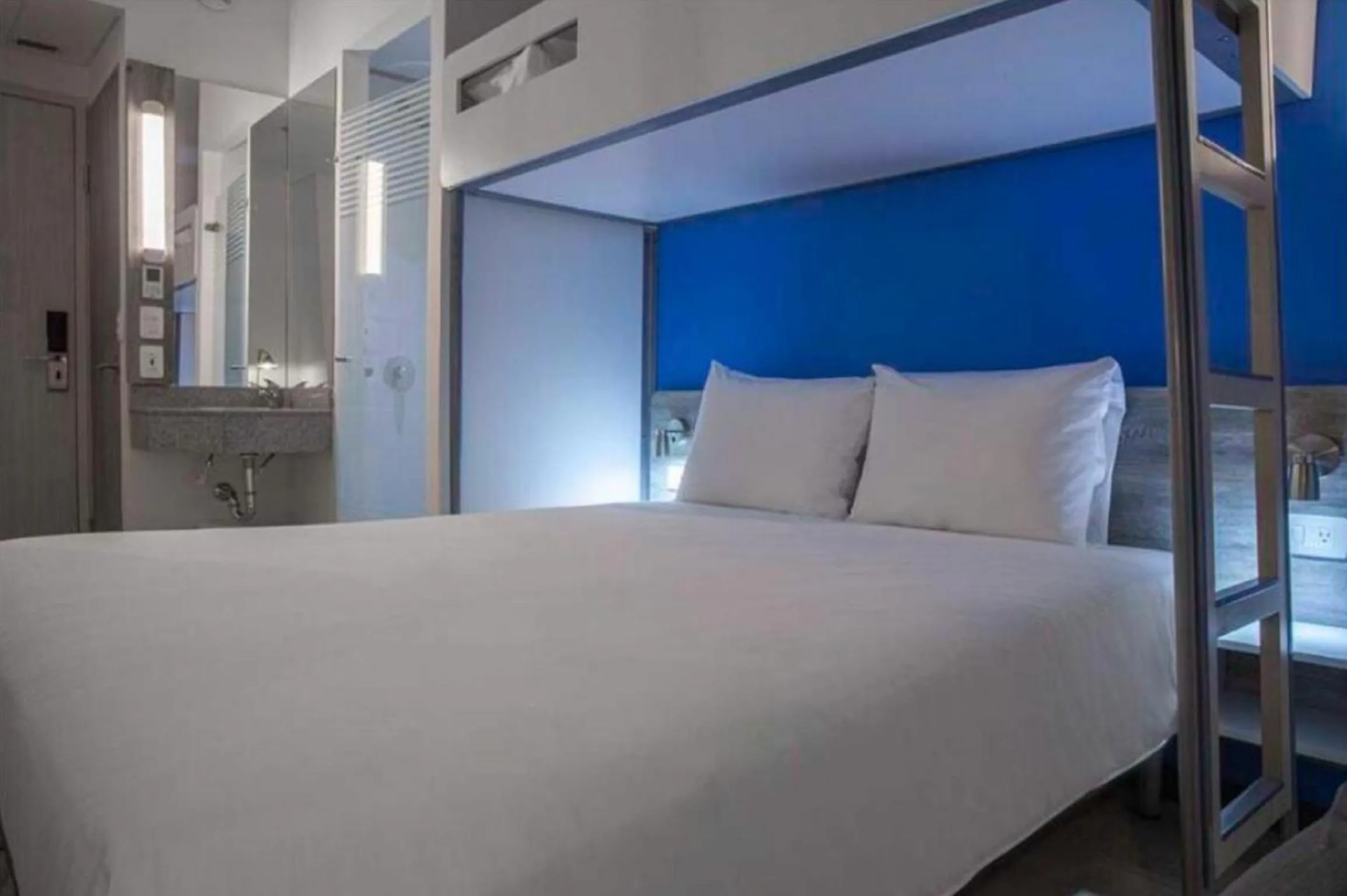 Bedroom, Bed in ibis budget Barranquilla