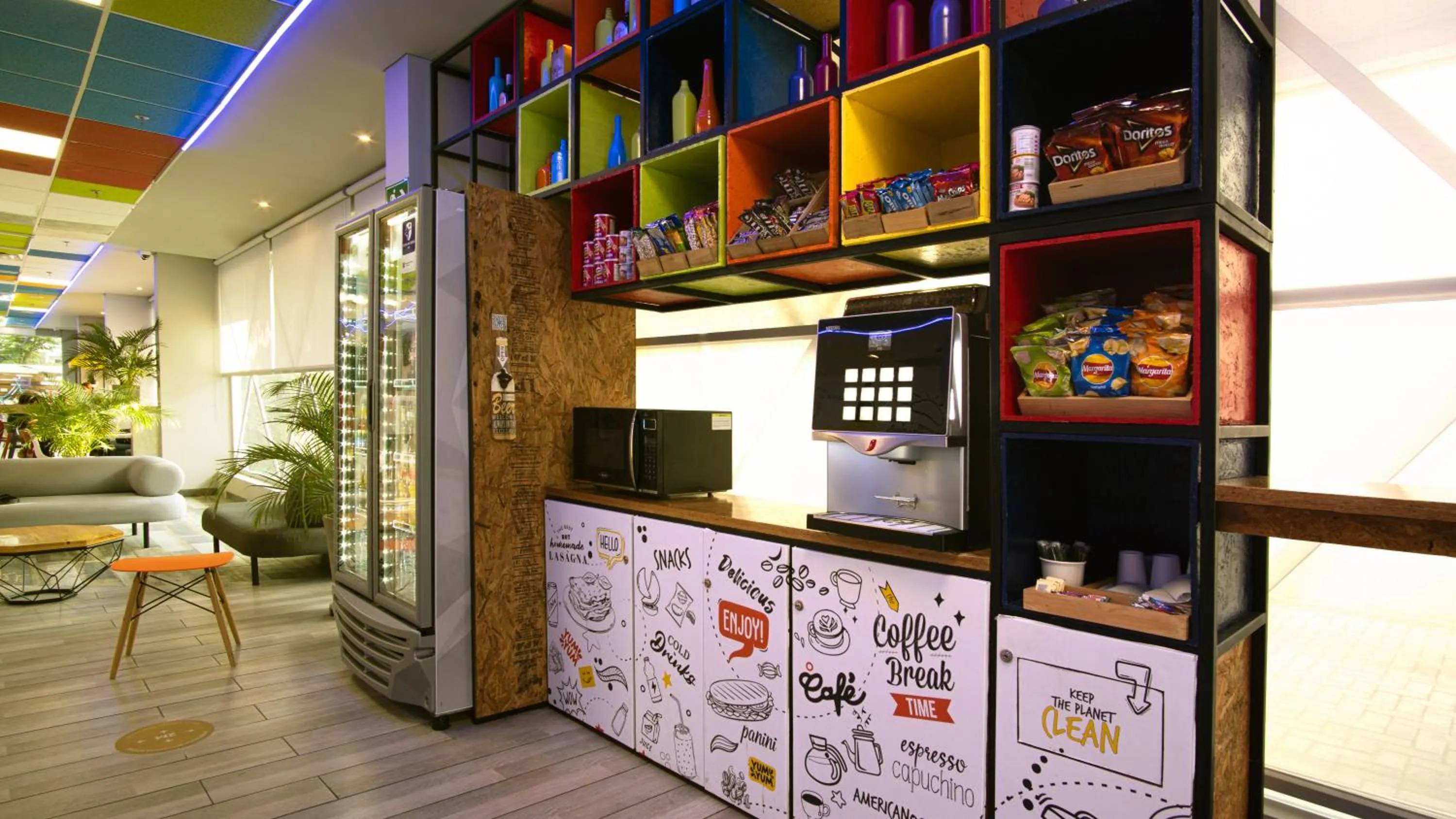 Food and drinks in ibis budget Barranquilla