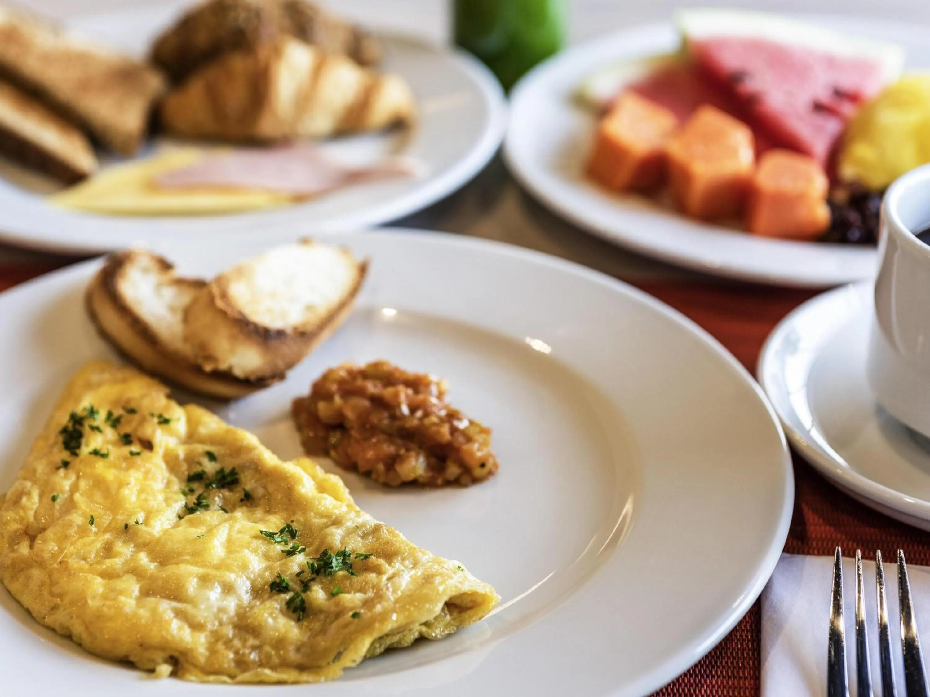 Breakfast in ibis Chia