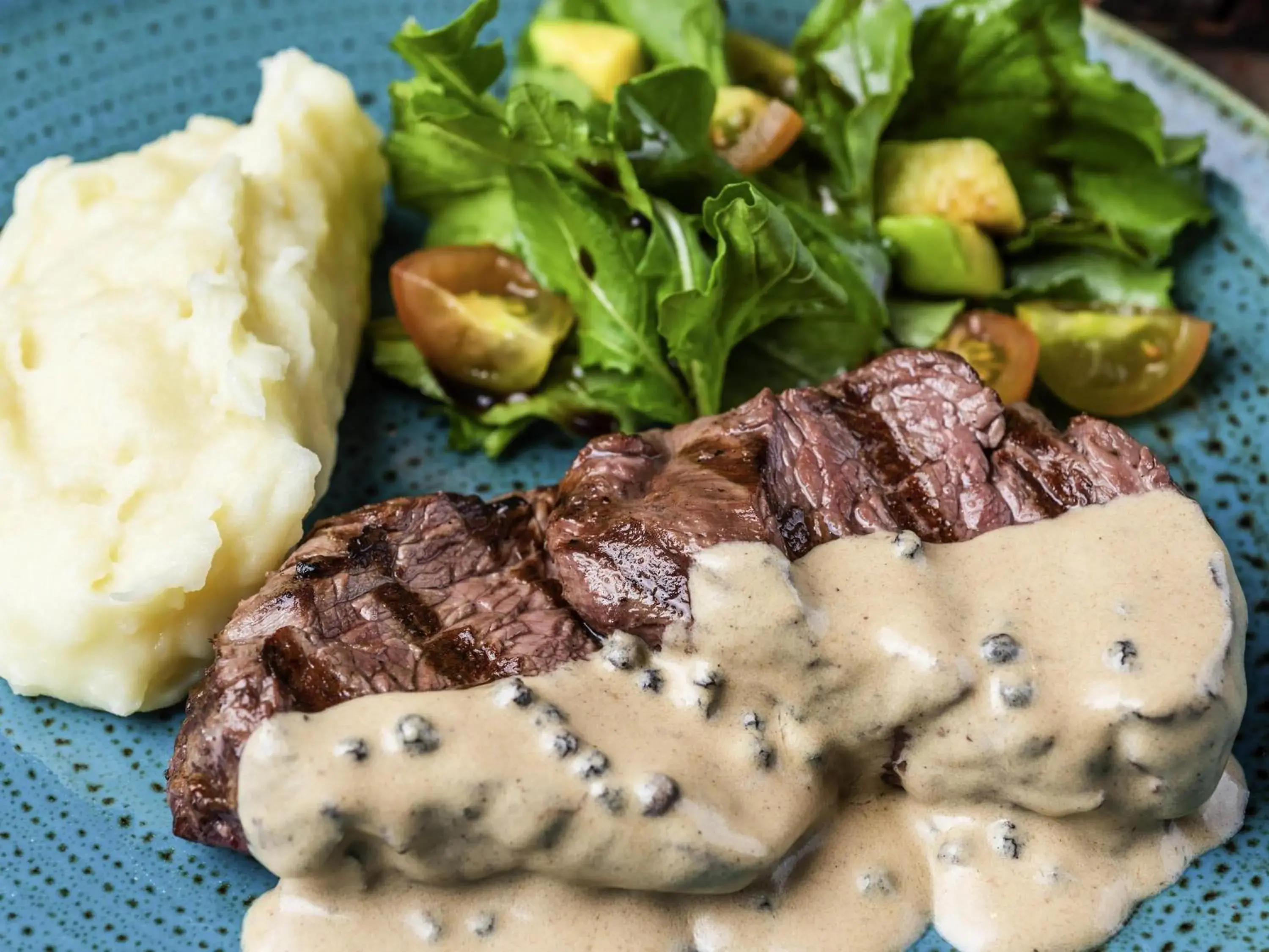 Restaurant/places to eat in ibis Chia Restaurant/places to eat in ibis Chia