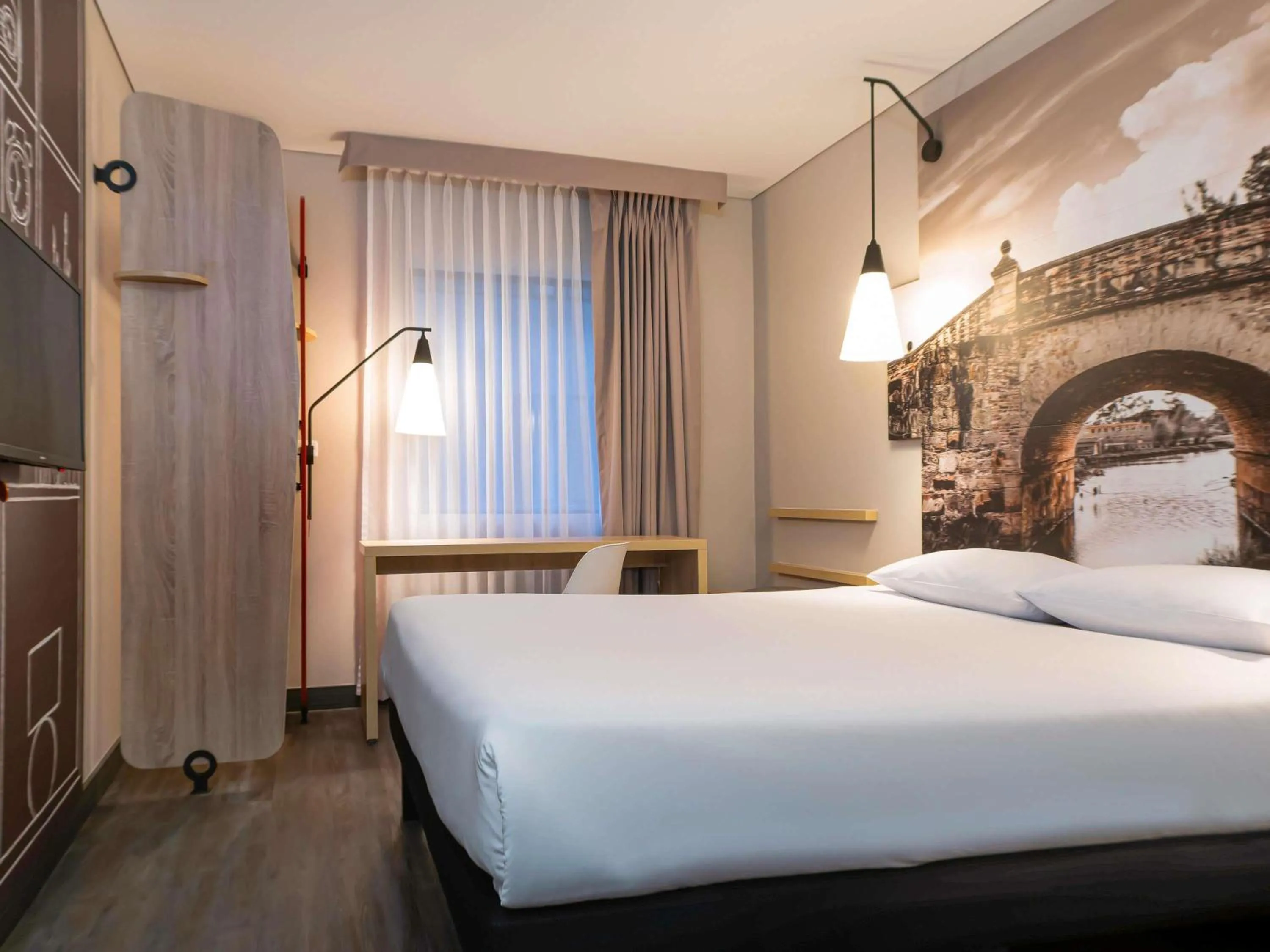 Bedroom, Bed in ibis Chia