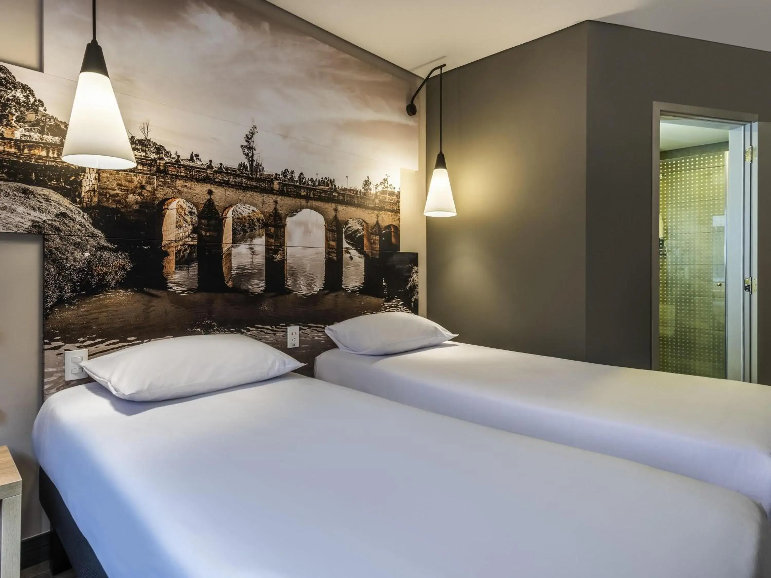 Bedroom, Bed in ibis Chia Bedroom, Bed in ibis Chia