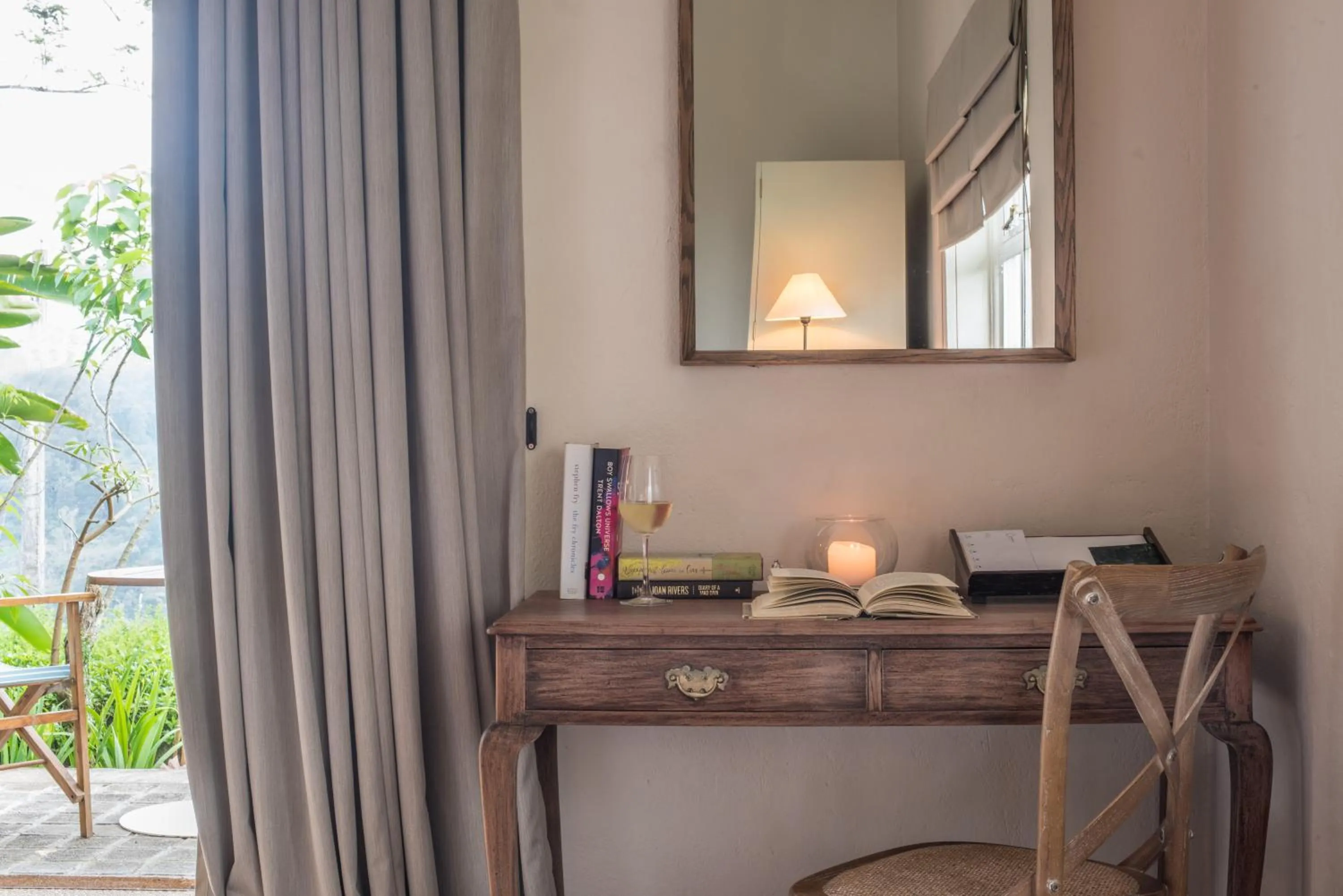 Decorative detail in Nine Skies