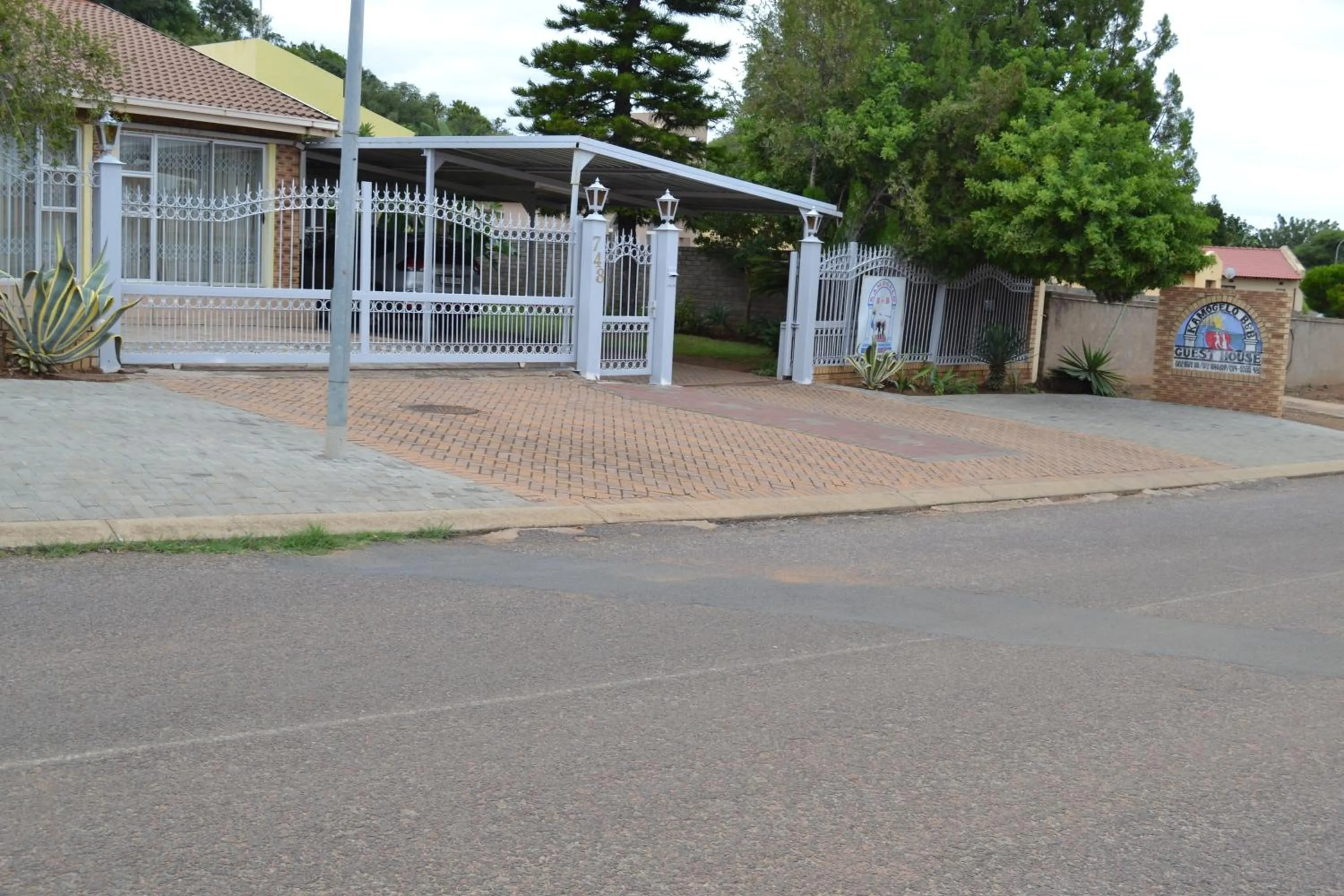 Facade/entrance in Kamogelo Guest House