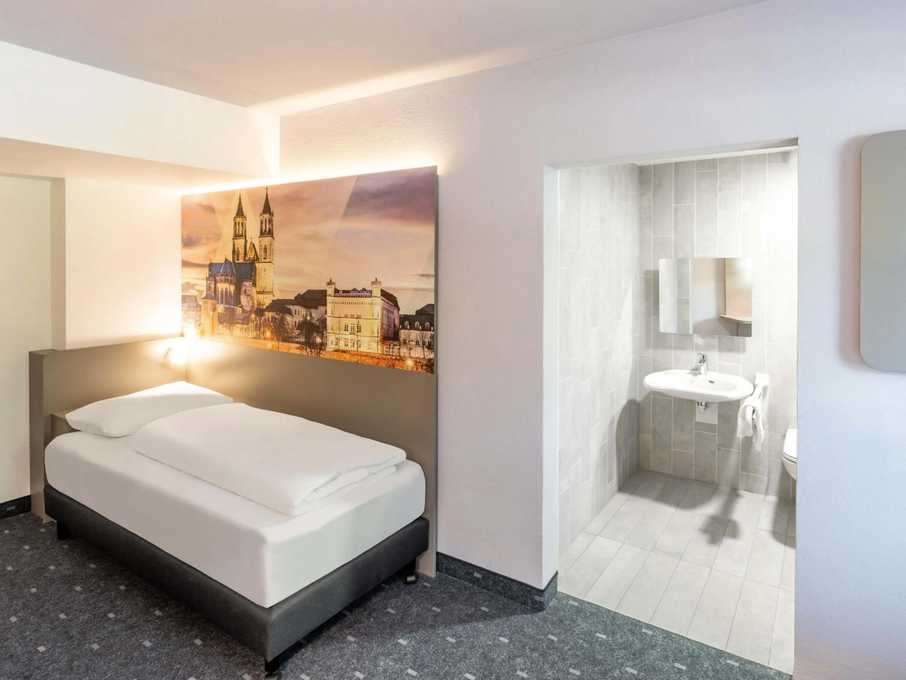 Photo of the whole room, Bed in B&B HOTEL Magdeburg-Barleben