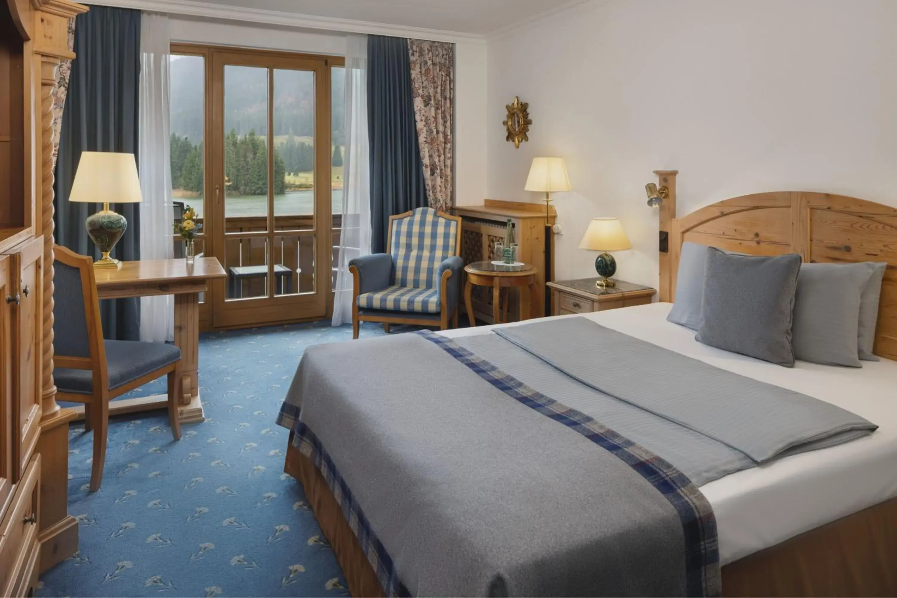 Photo of the whole room, Bed in Arabella Alpenhotel am Spitzingsee