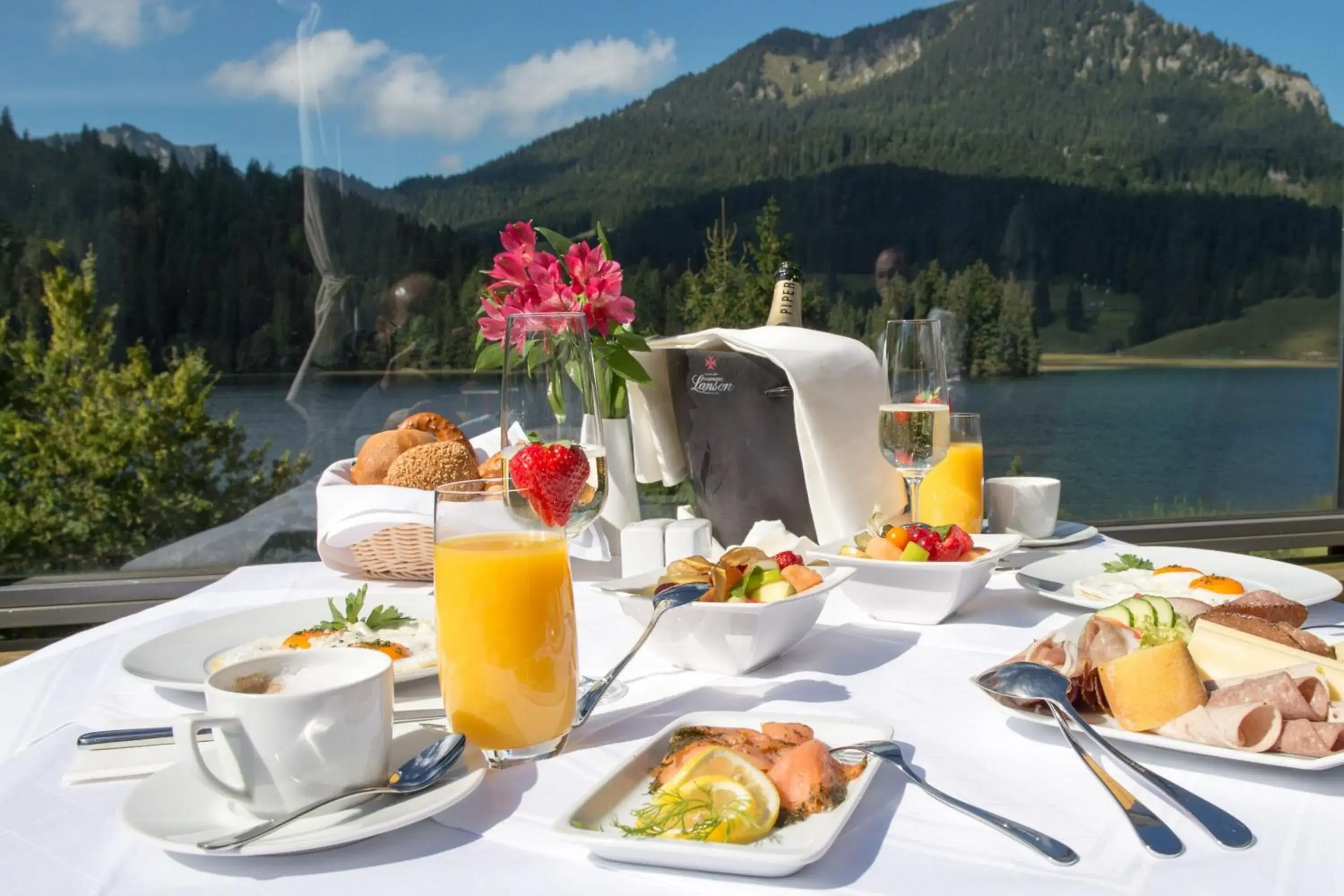 Breakfast in Arabella Alpenhotel am Spitzingsee