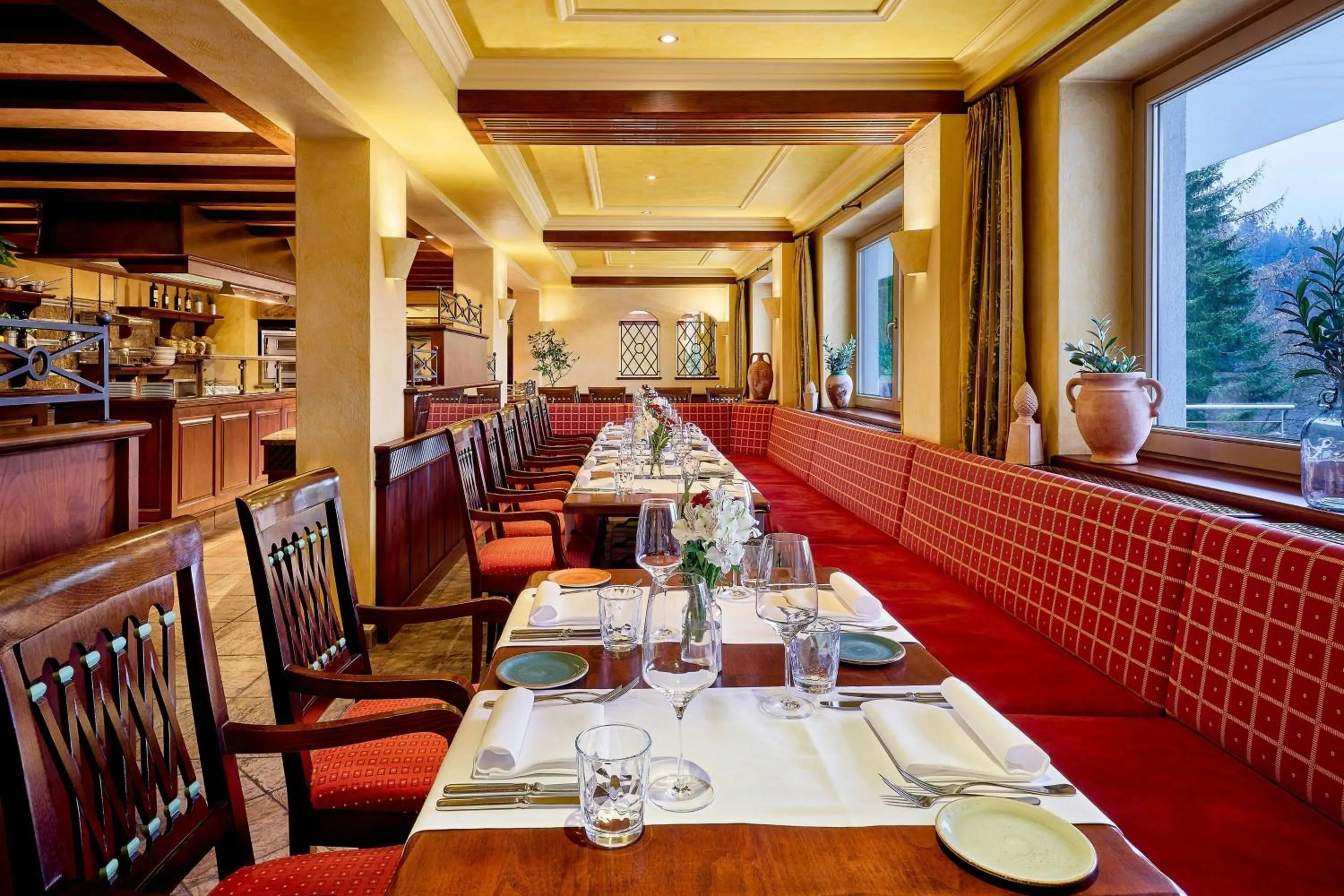 Meeting/conference room in Arabella Alpenhotel am Spitzingsee, a Tribute Portfolio Hotel