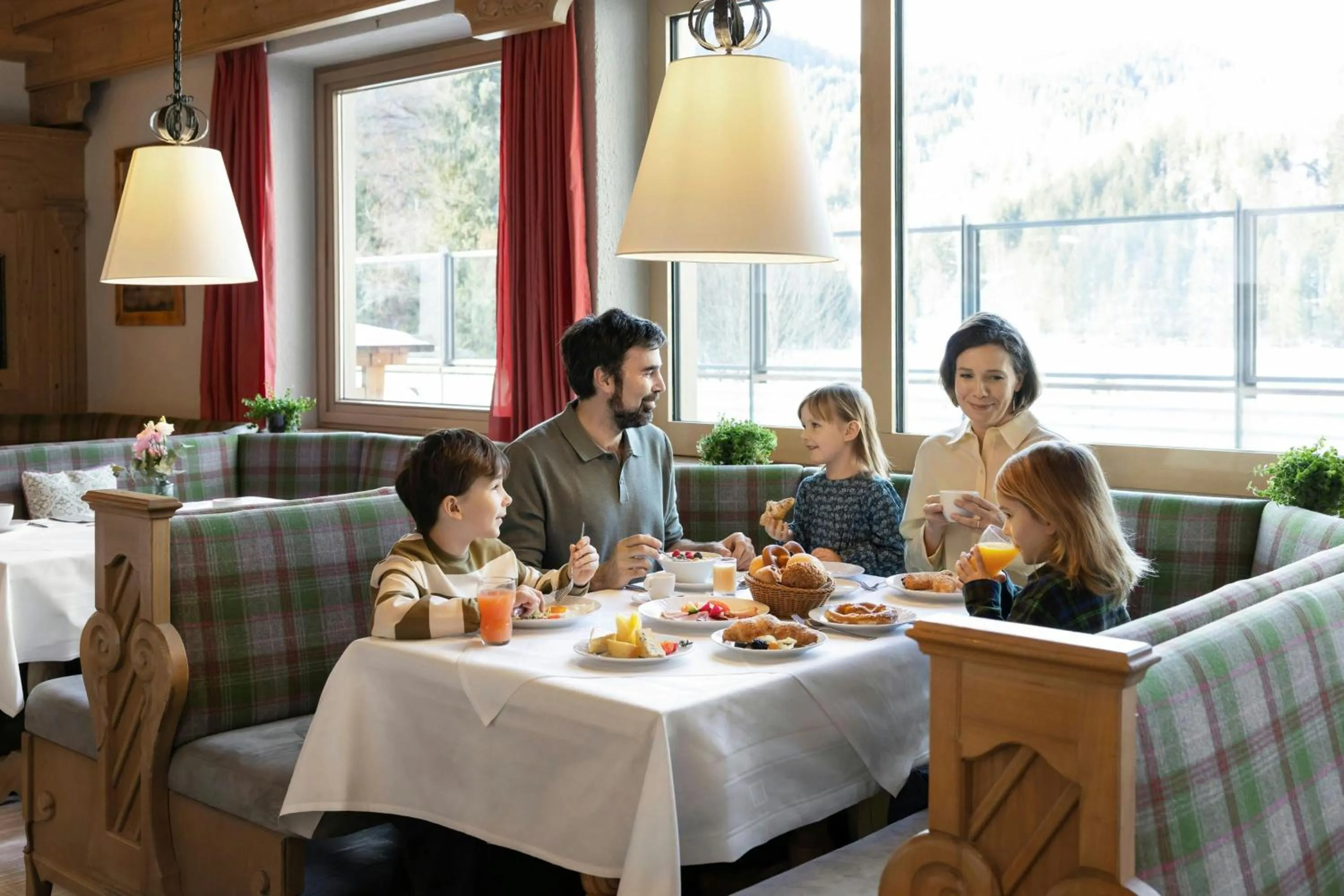 Breakfast in Arabella Alpenhotel am Spitzingsee, a Tribute Portfolio Hotel