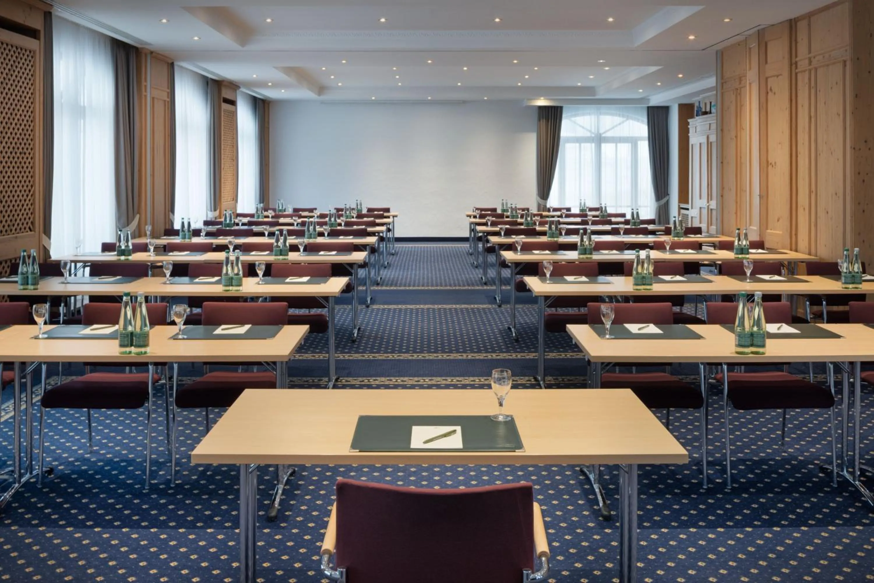 Meeting/conference room in Arabella Alpenhotel am Spitzingsee, a Tribute Portfolio Hotel