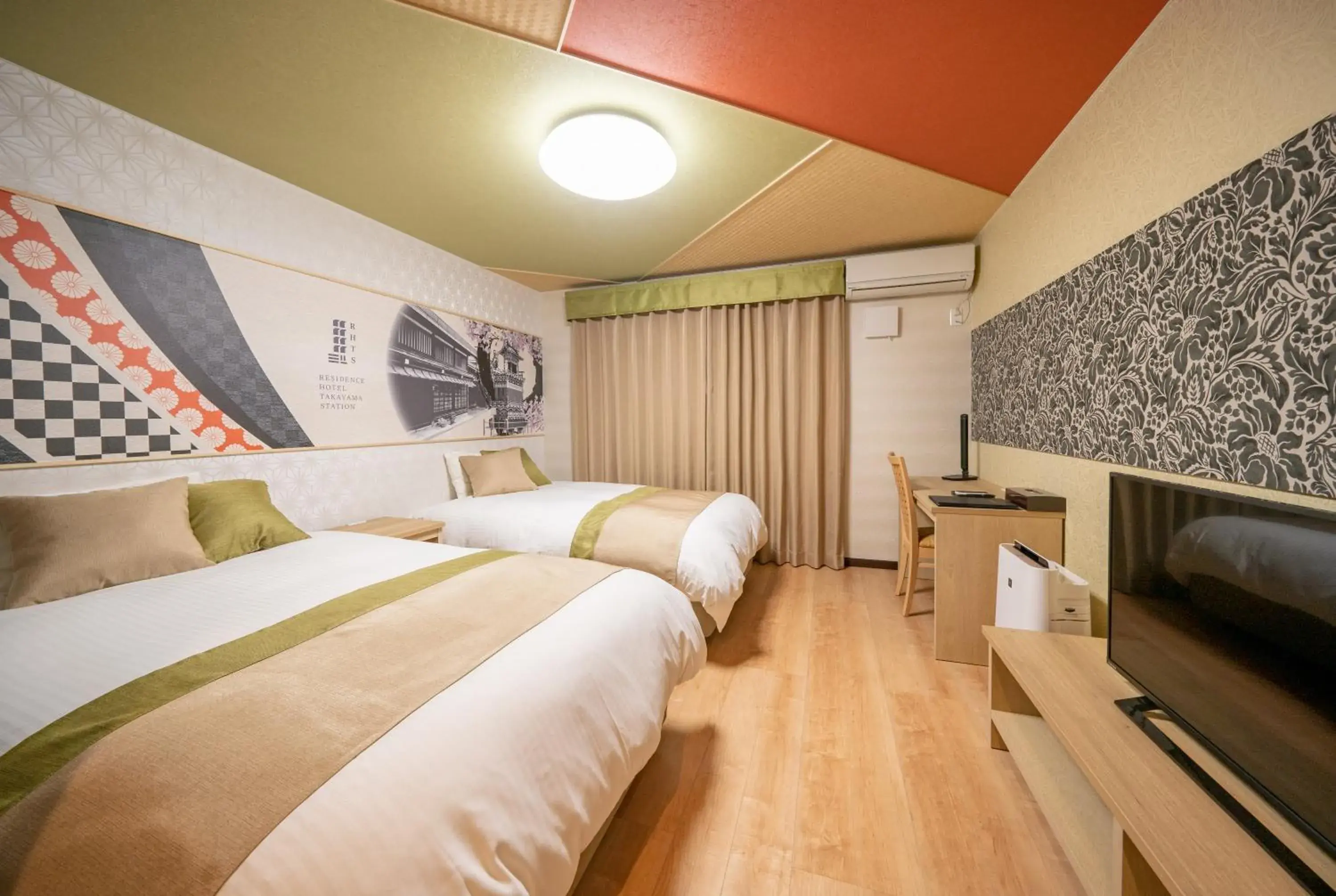 Standard Twin Room in Residence Hotel Takayama Station Standard Twin Room in Residence Hotel Takayama Station