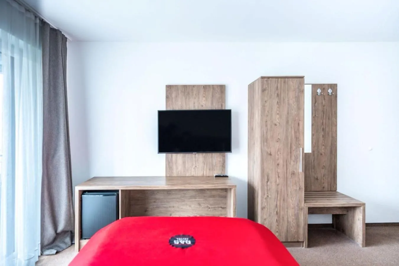 TV and multimedia, Bed in B&S Hotel