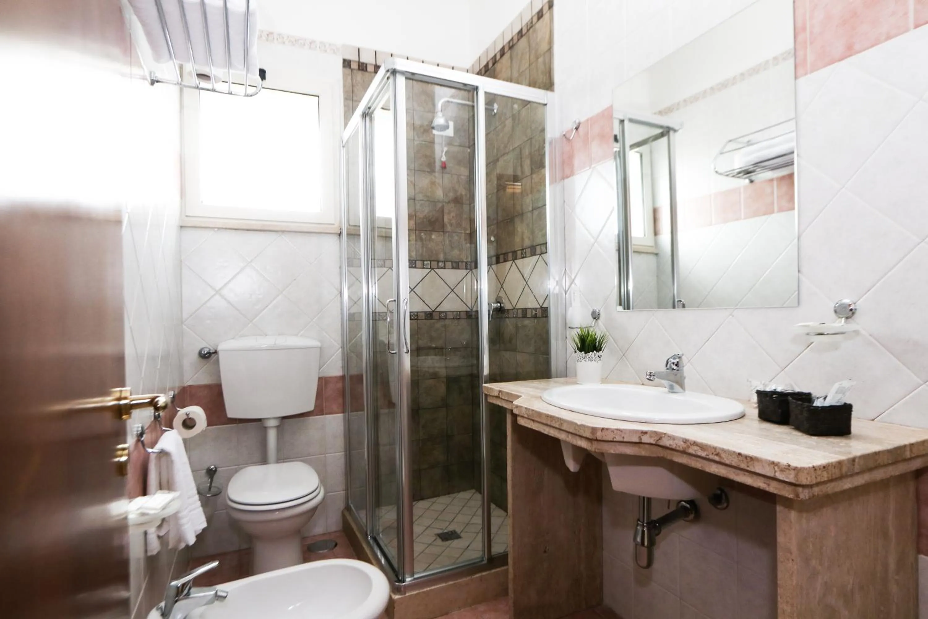 Bathroom in Hotel Tempio