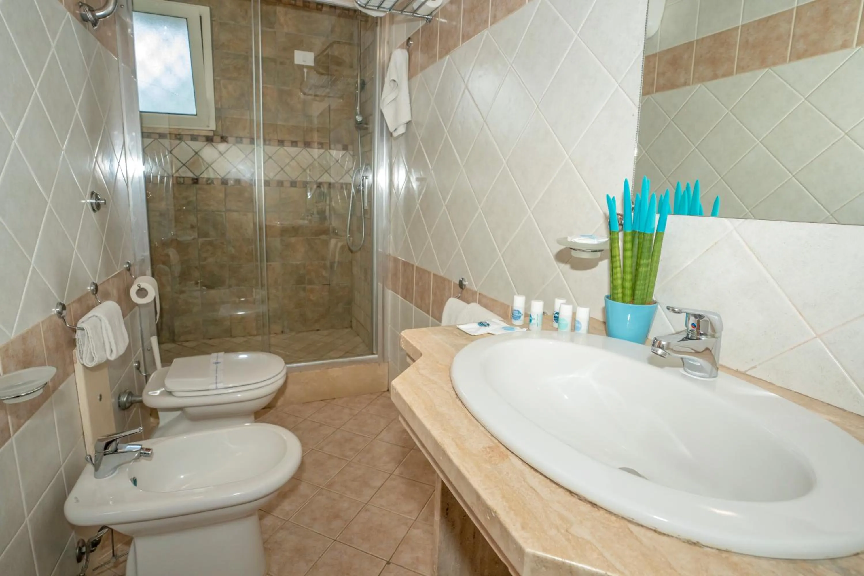 Shower in Hotel Tempio