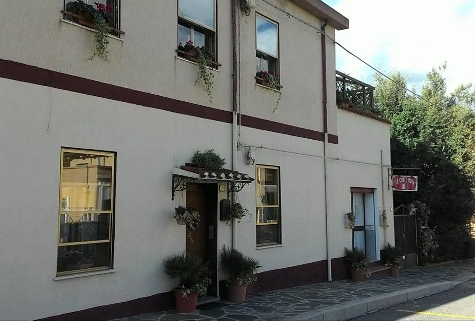 Property building in Sa Corte Nova