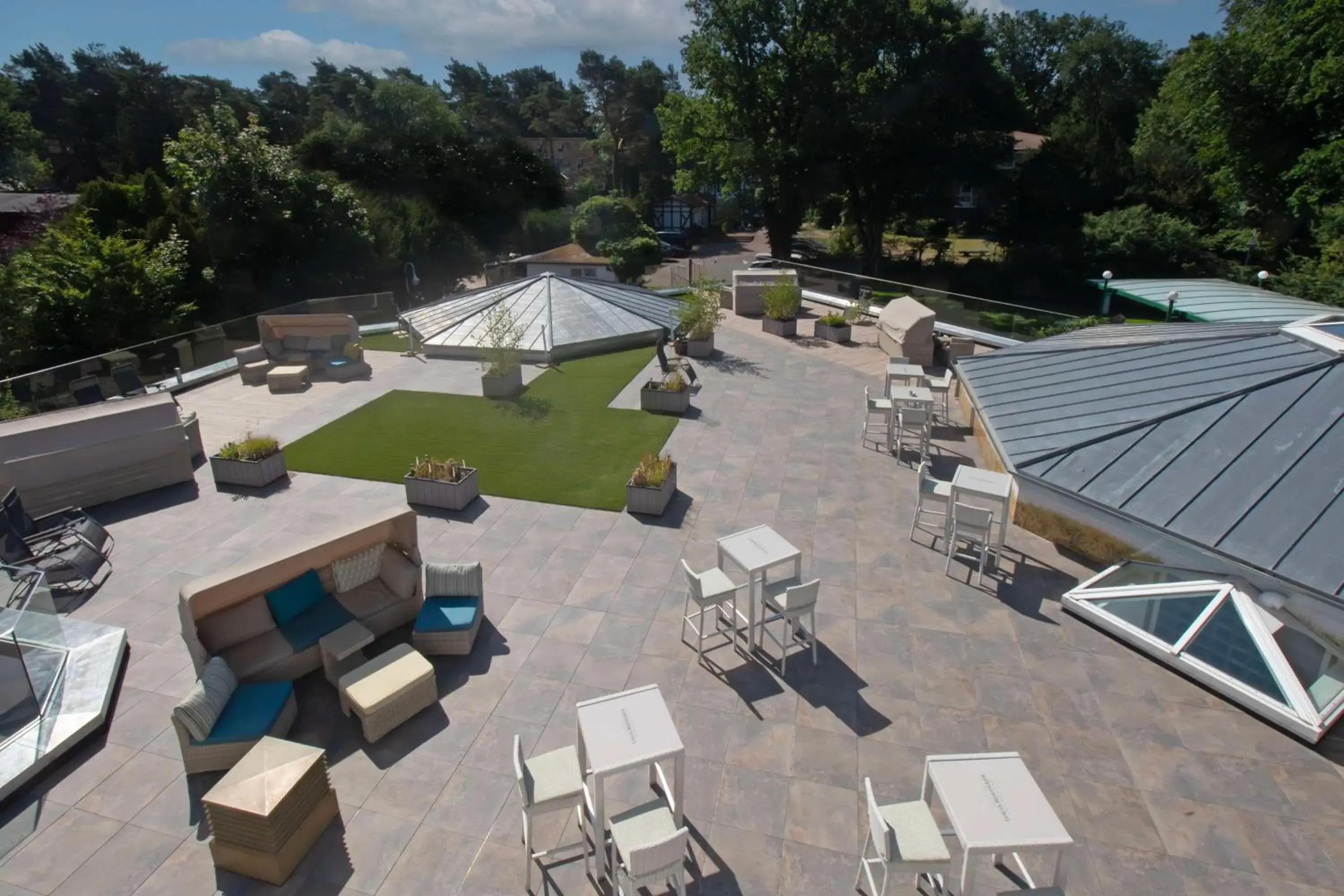 Property building in Best Western Plus Ostseehotel Waldschloesschen Property building in Best Western Plus Ostseehotel Waldschloesschen