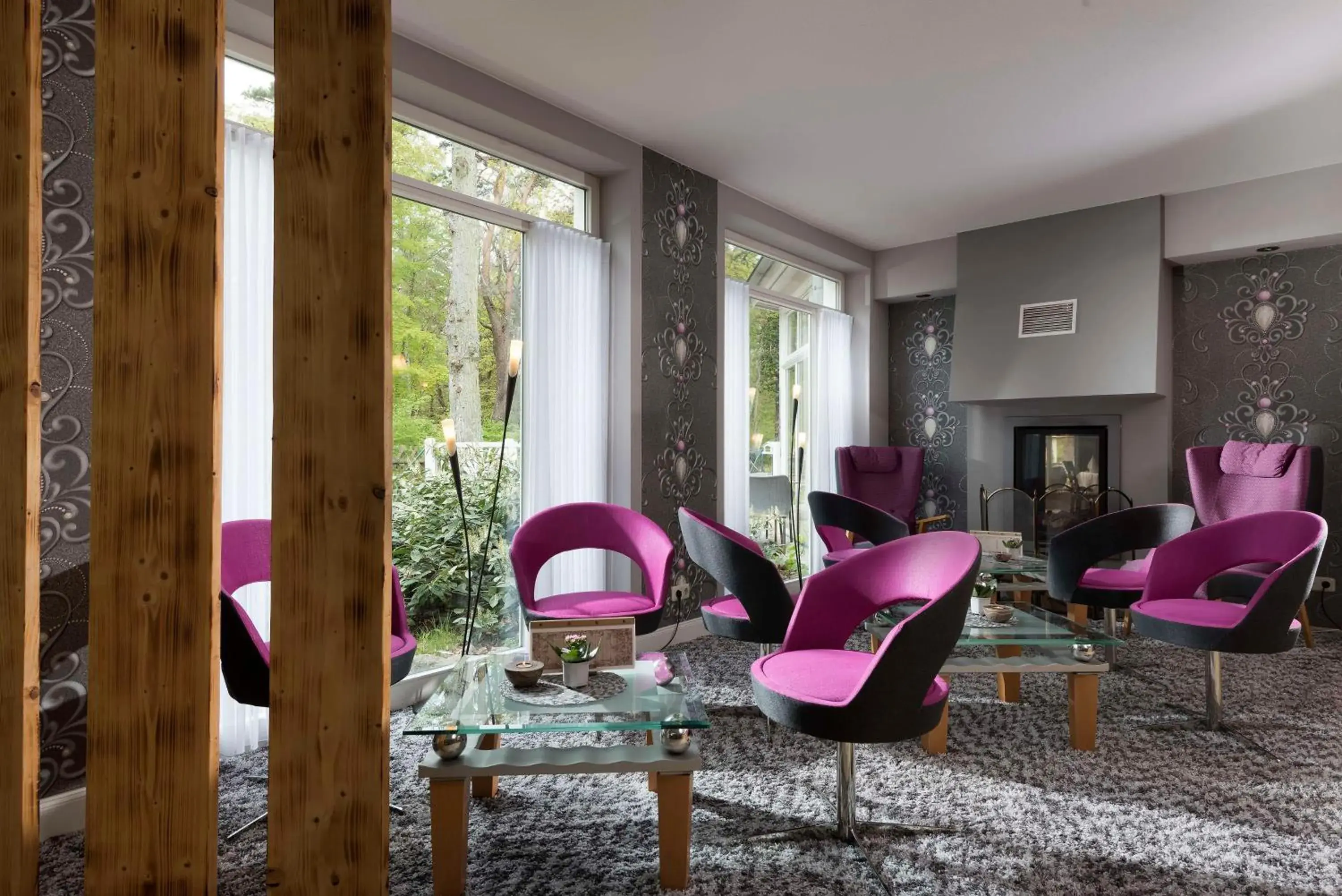 Lobby or reception in Best Western Plus Ostseehotel Waldschloesschen Lobby or reception in Best Western Plus Ostseehotel Waldschloesschen