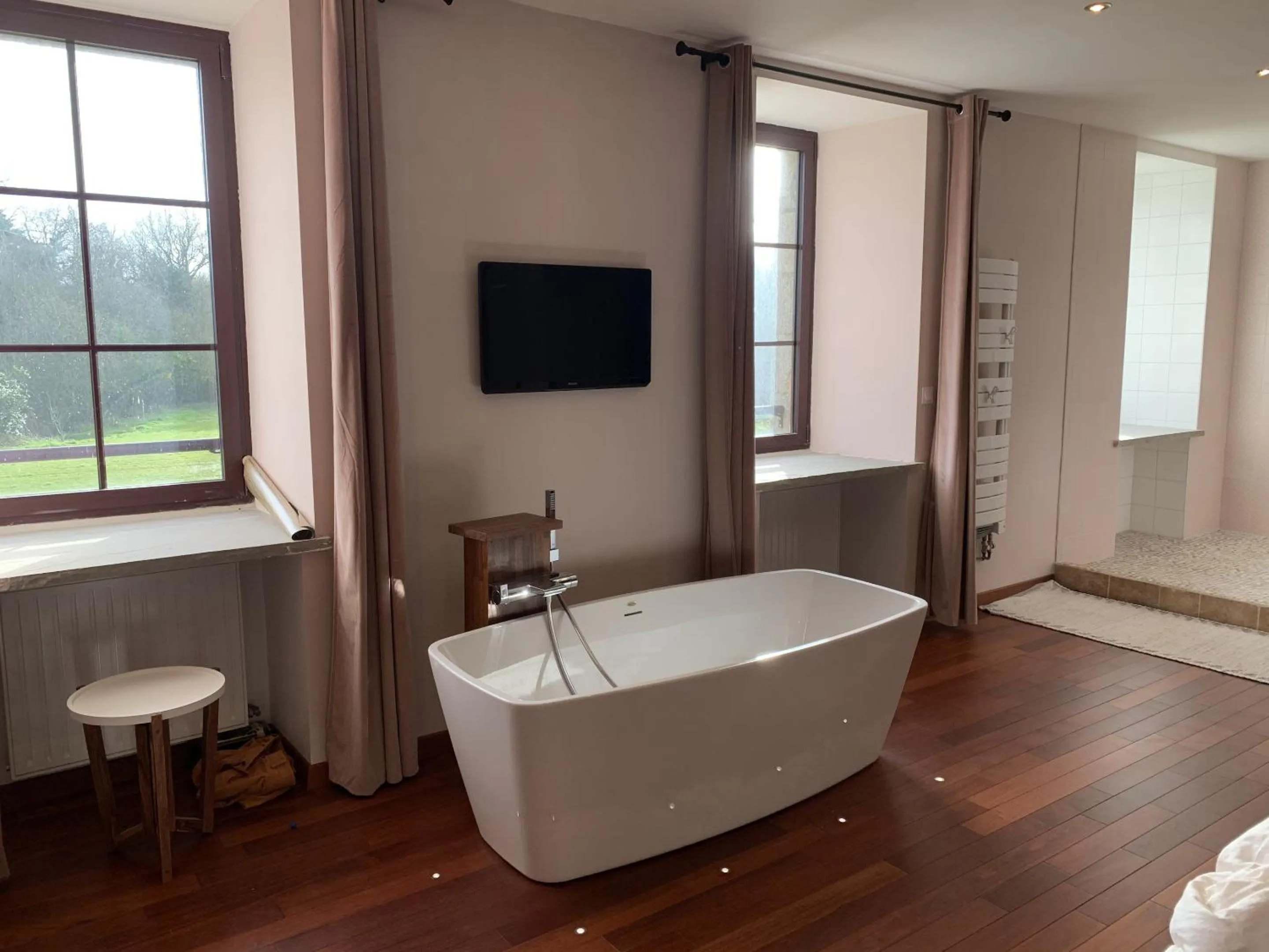 Bedroom in Les Villas d Onalou Kergastel