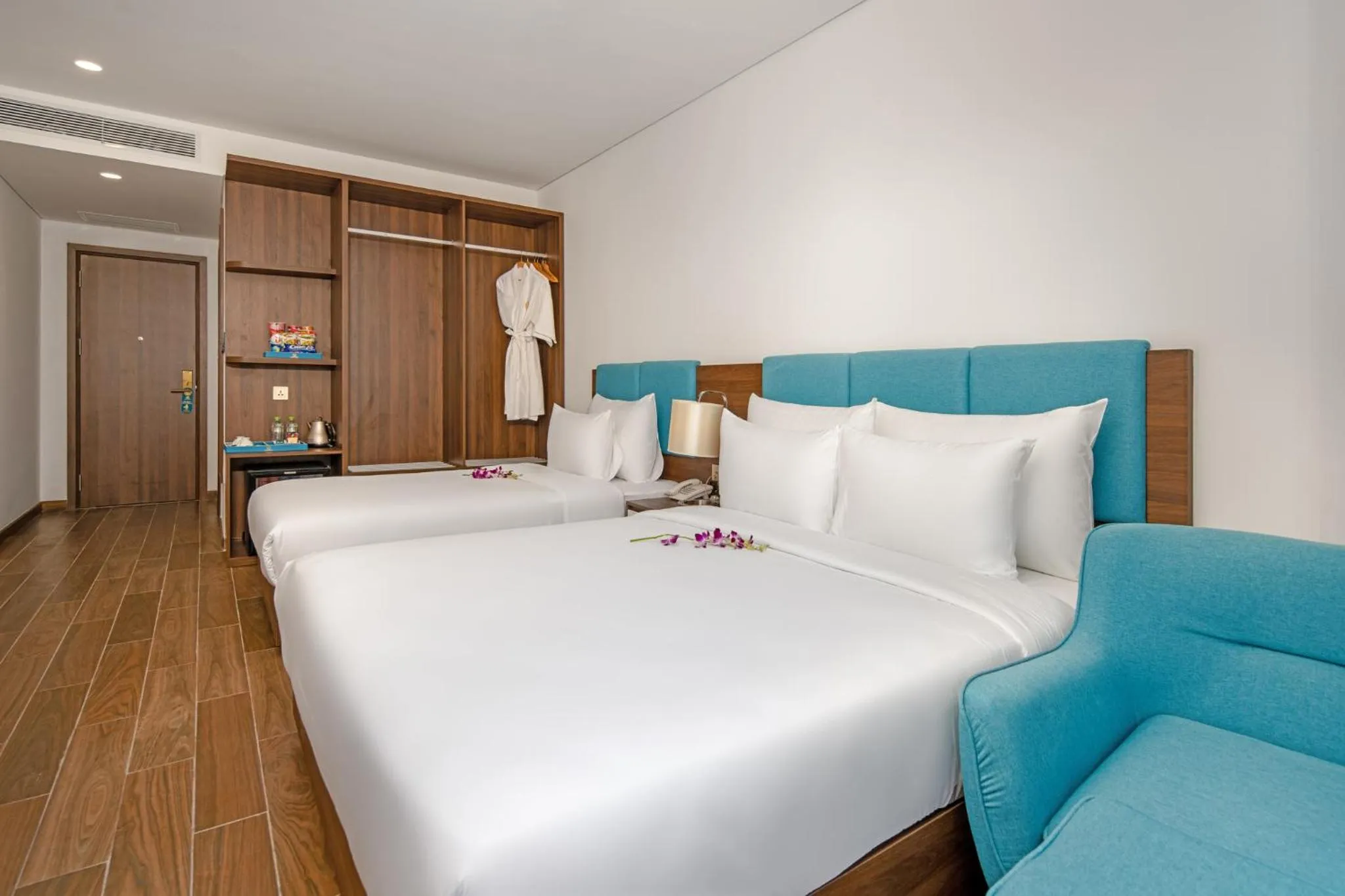 Photo of the whole room, Bed in Gold Plaza Hotel Da Nang