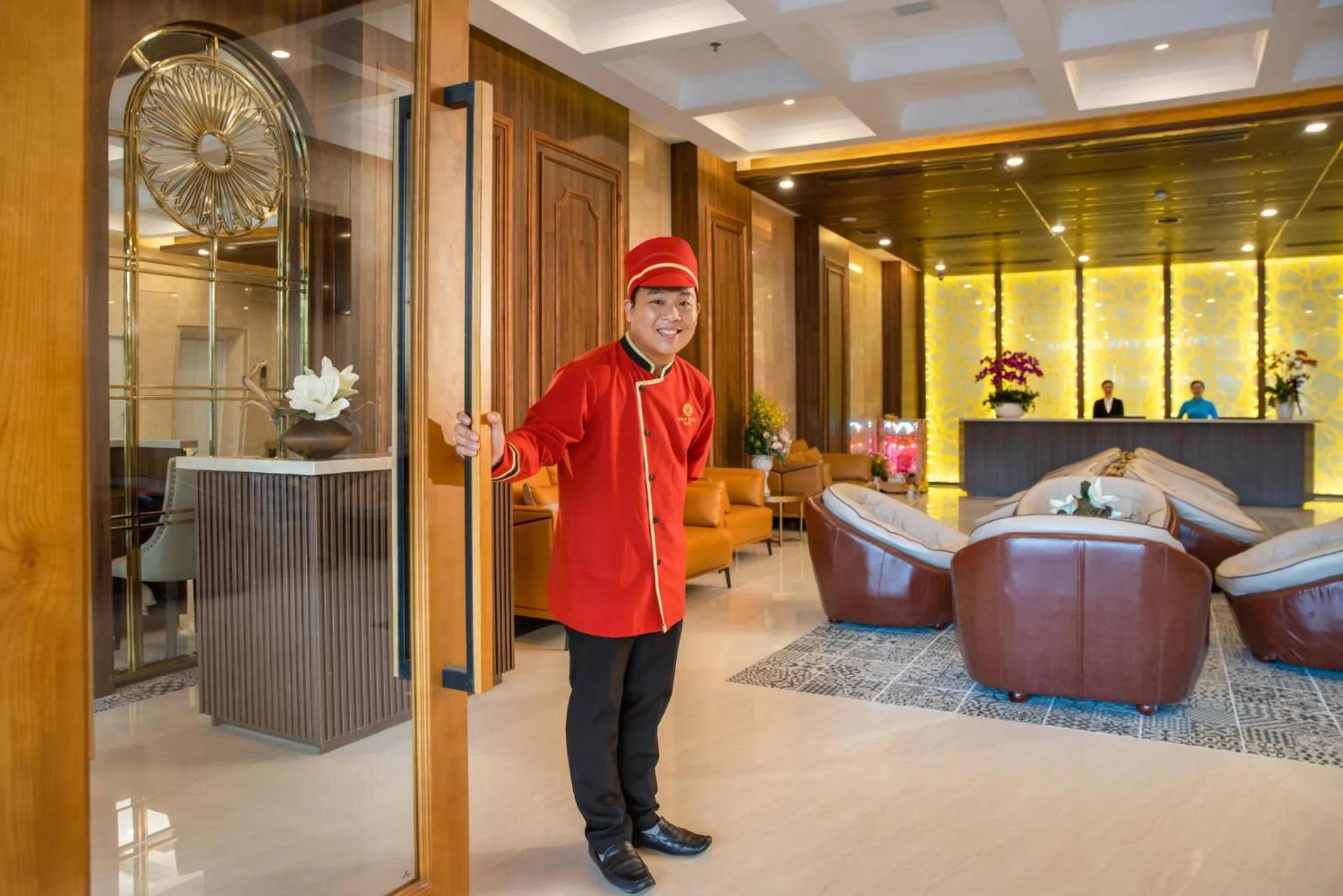 Staff in Gold Plaza Hotel Da Nang