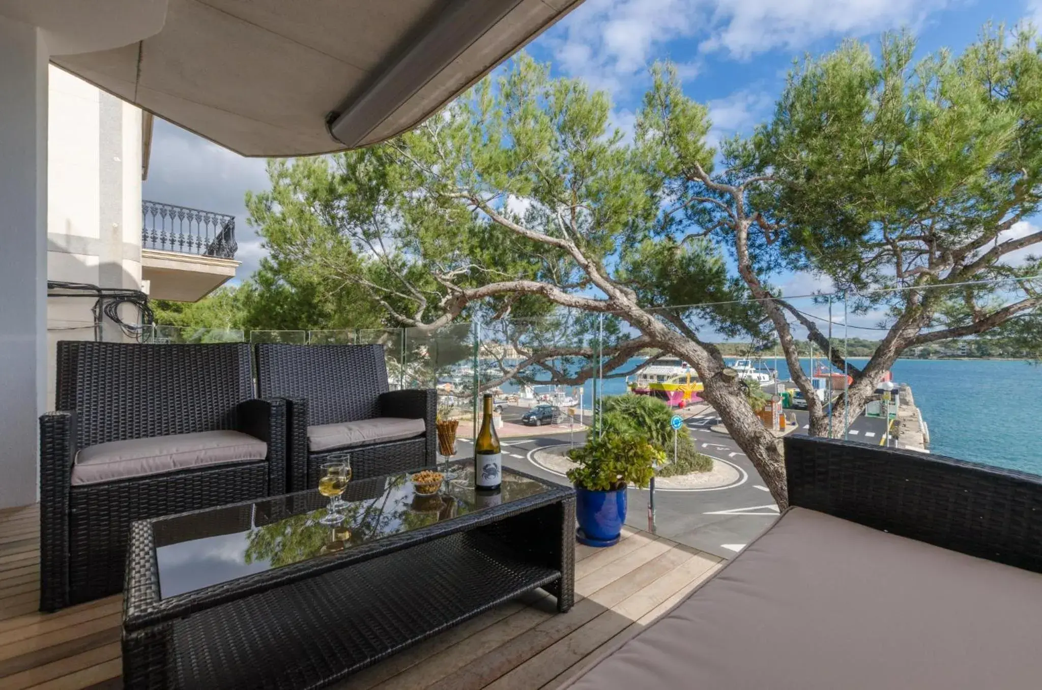 Three-Bedroom Apartment in Ponent Three-Bedroom Apartment in Ponent