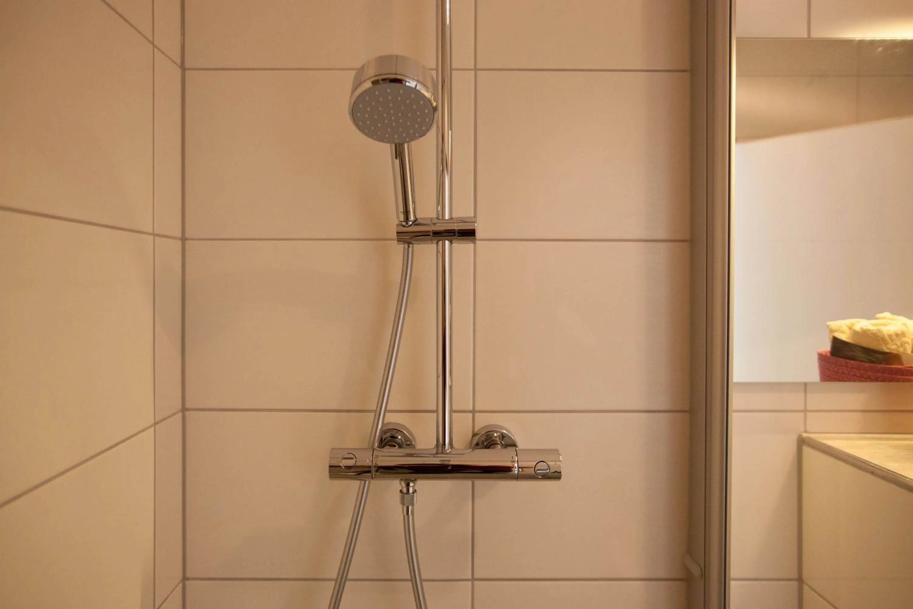 Shower in Hotel Nuhnetal