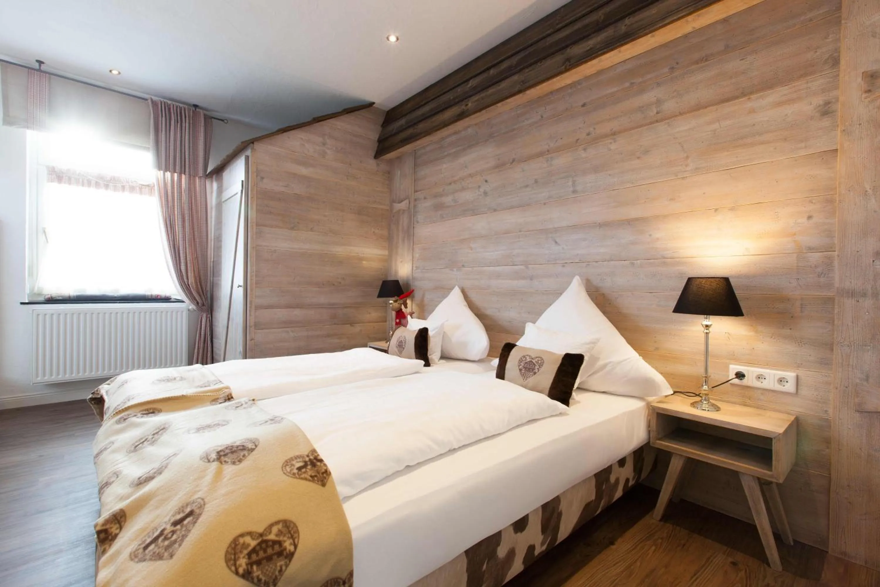 Bed in Hotel Nuhnetal