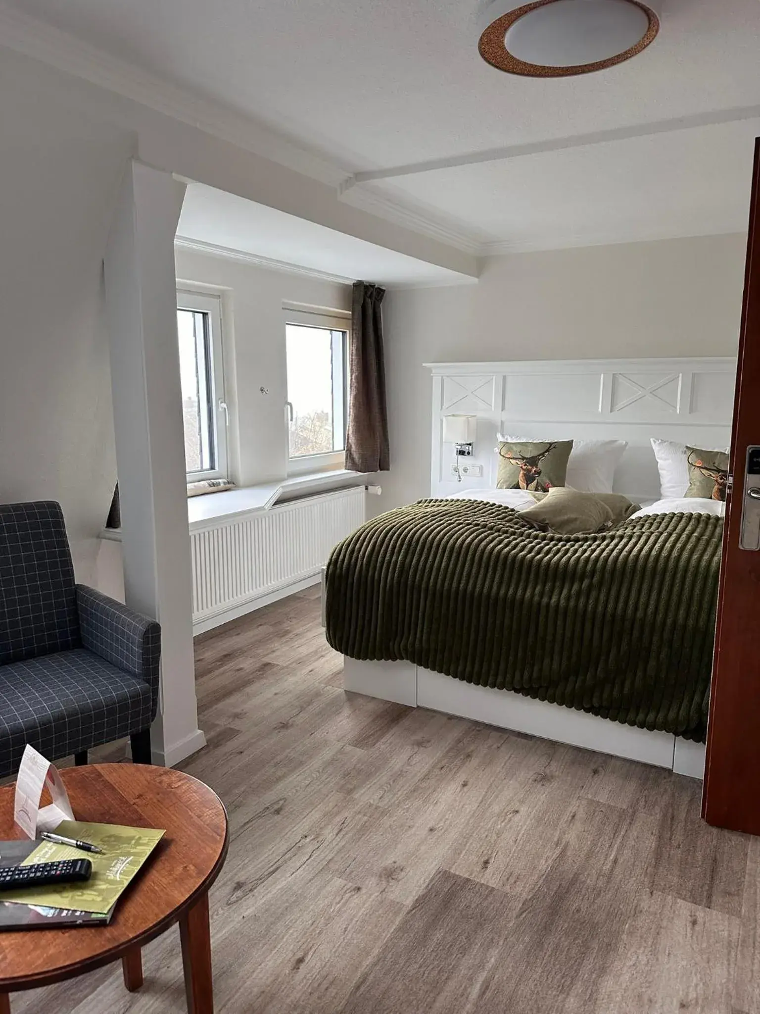 Standard Double Room in Hotel Nuhnetal Standard Double Room in Hotel Nuhnetal