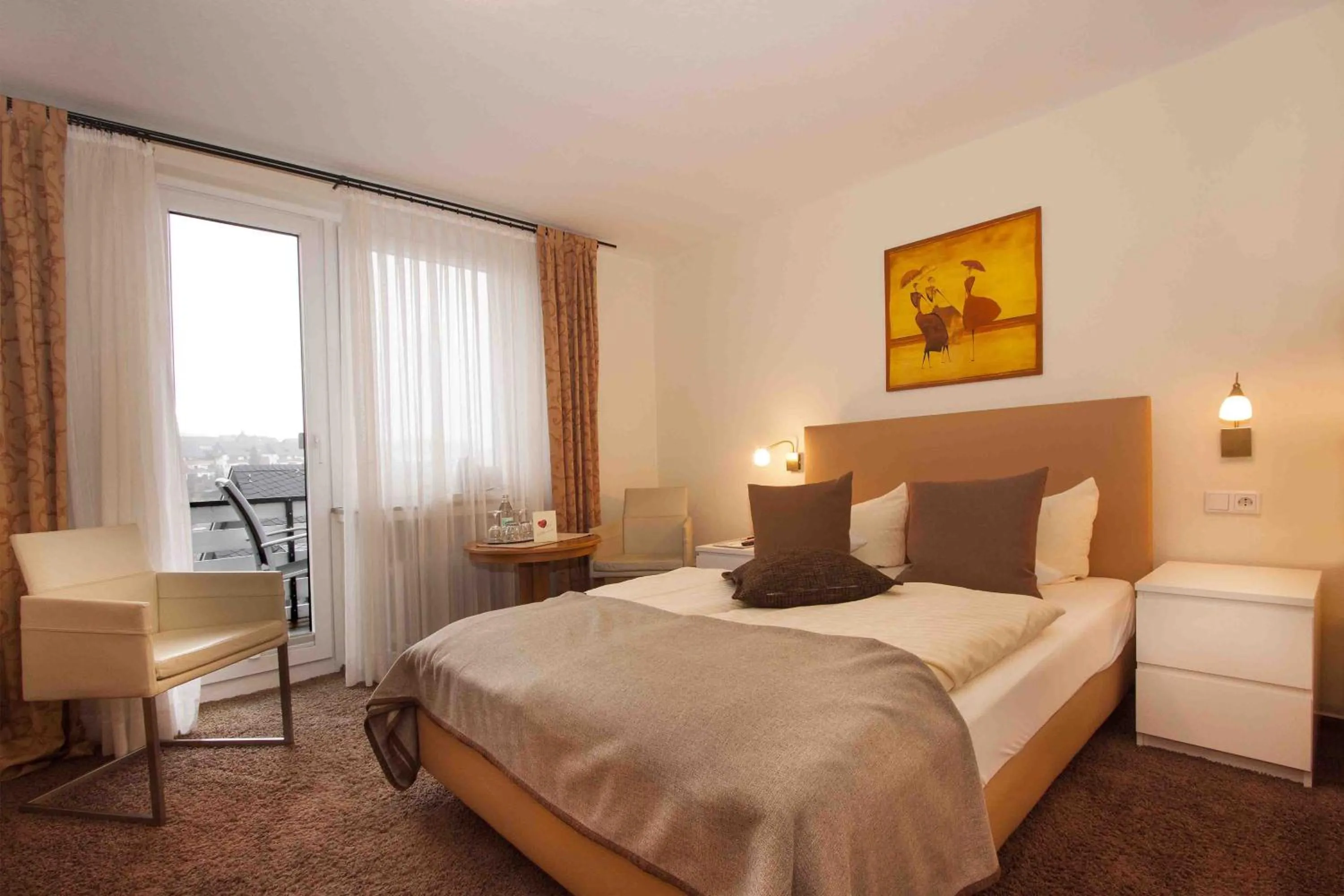 Bed in Hotel Nuhnetal