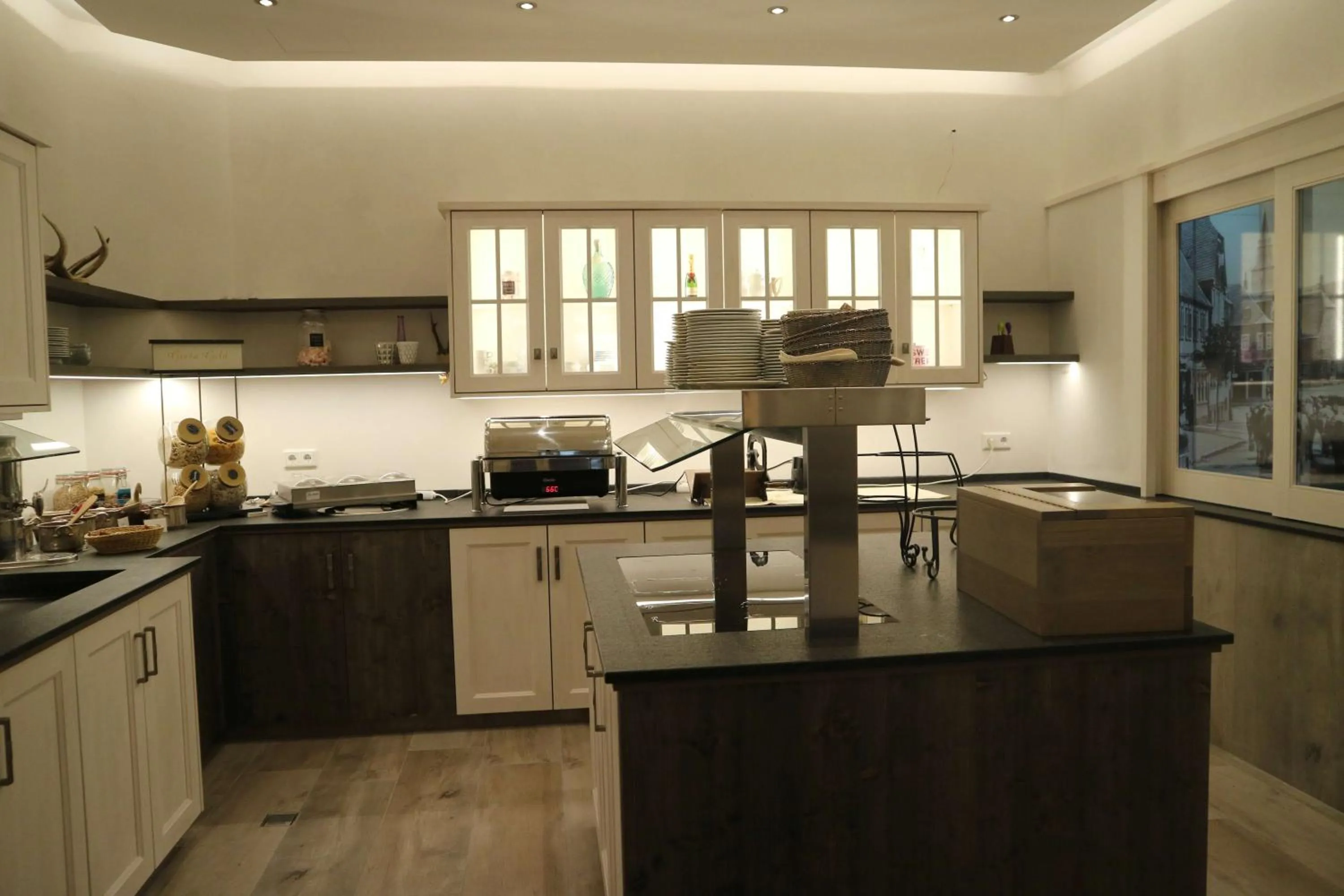 Food and drinks in Hotel Nuhnetal