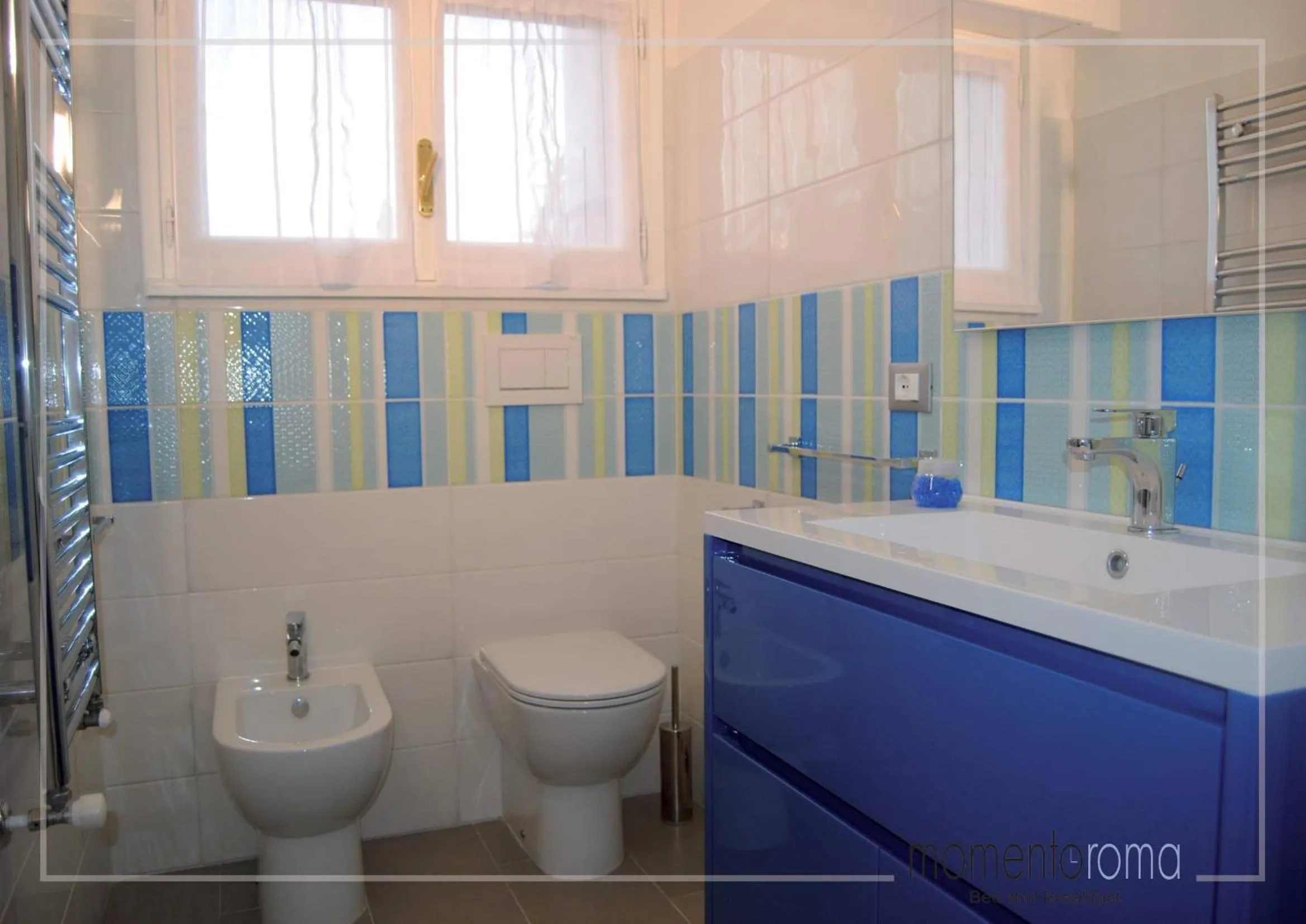 Shower in Momentoroma b&b