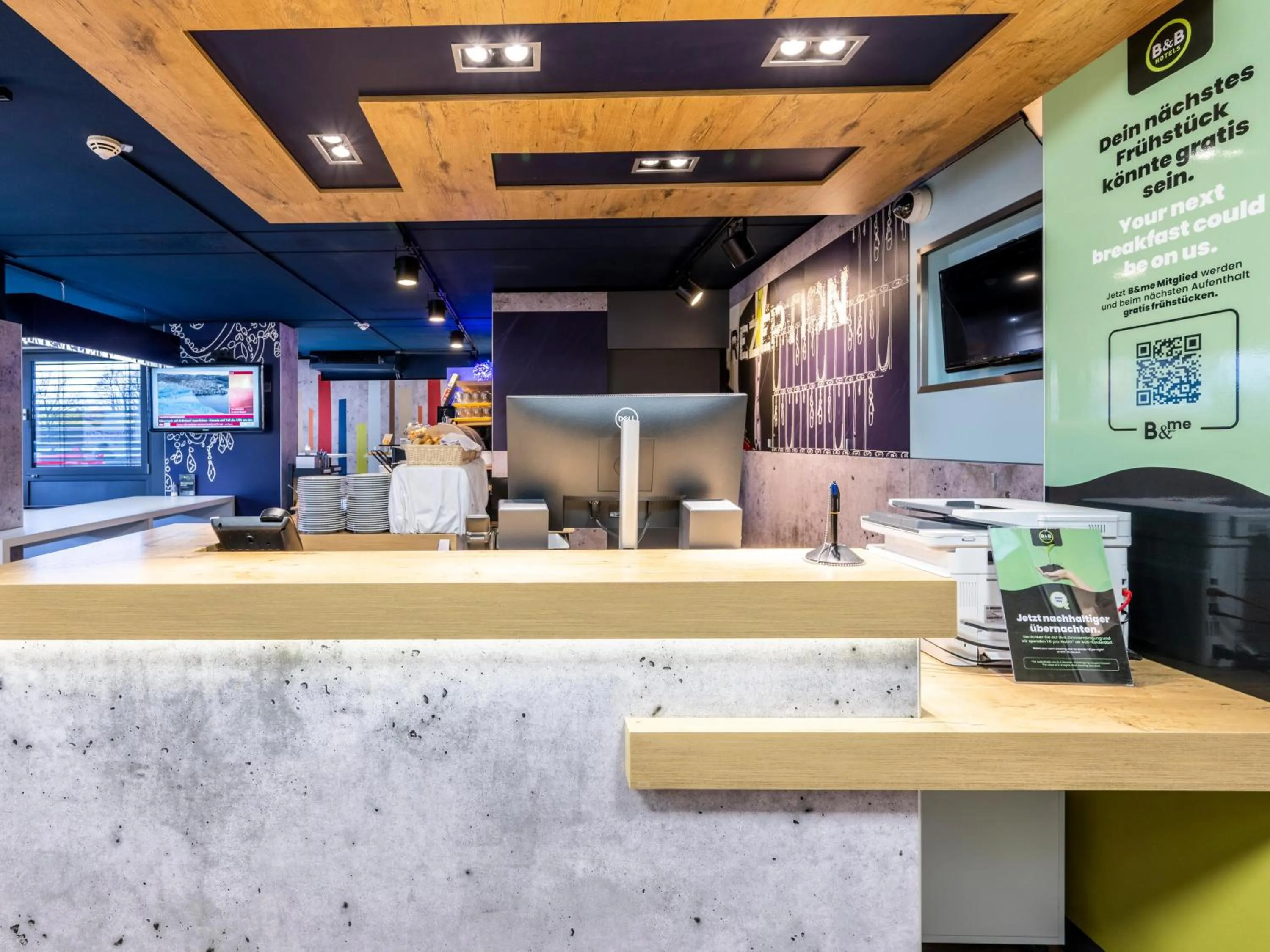 Lobby or reception in ibis budget Düsseldorf Airport