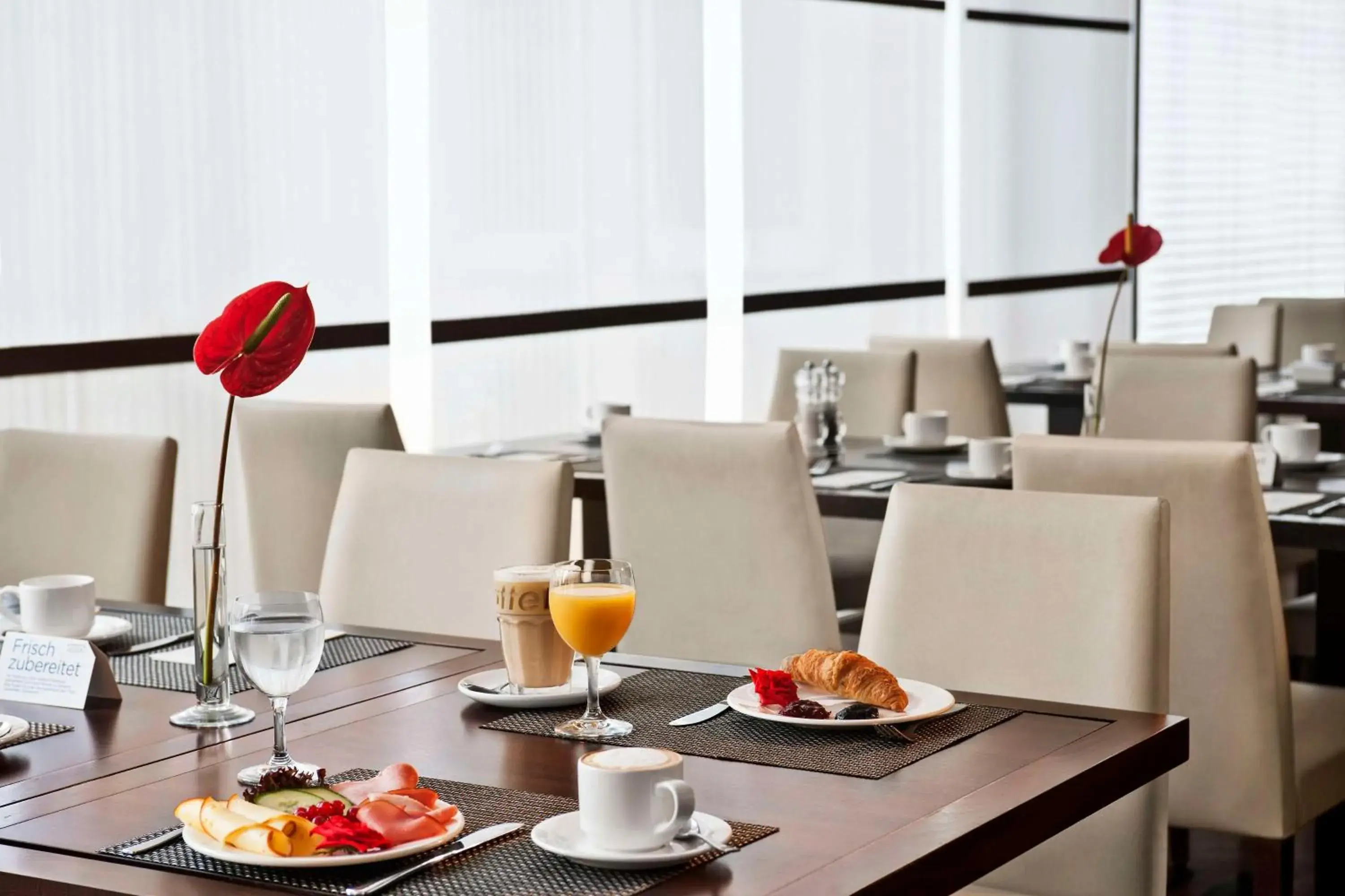 Breakfast in NH Frankfurt Airport West Breakfast in NH Frankfurt Airport West