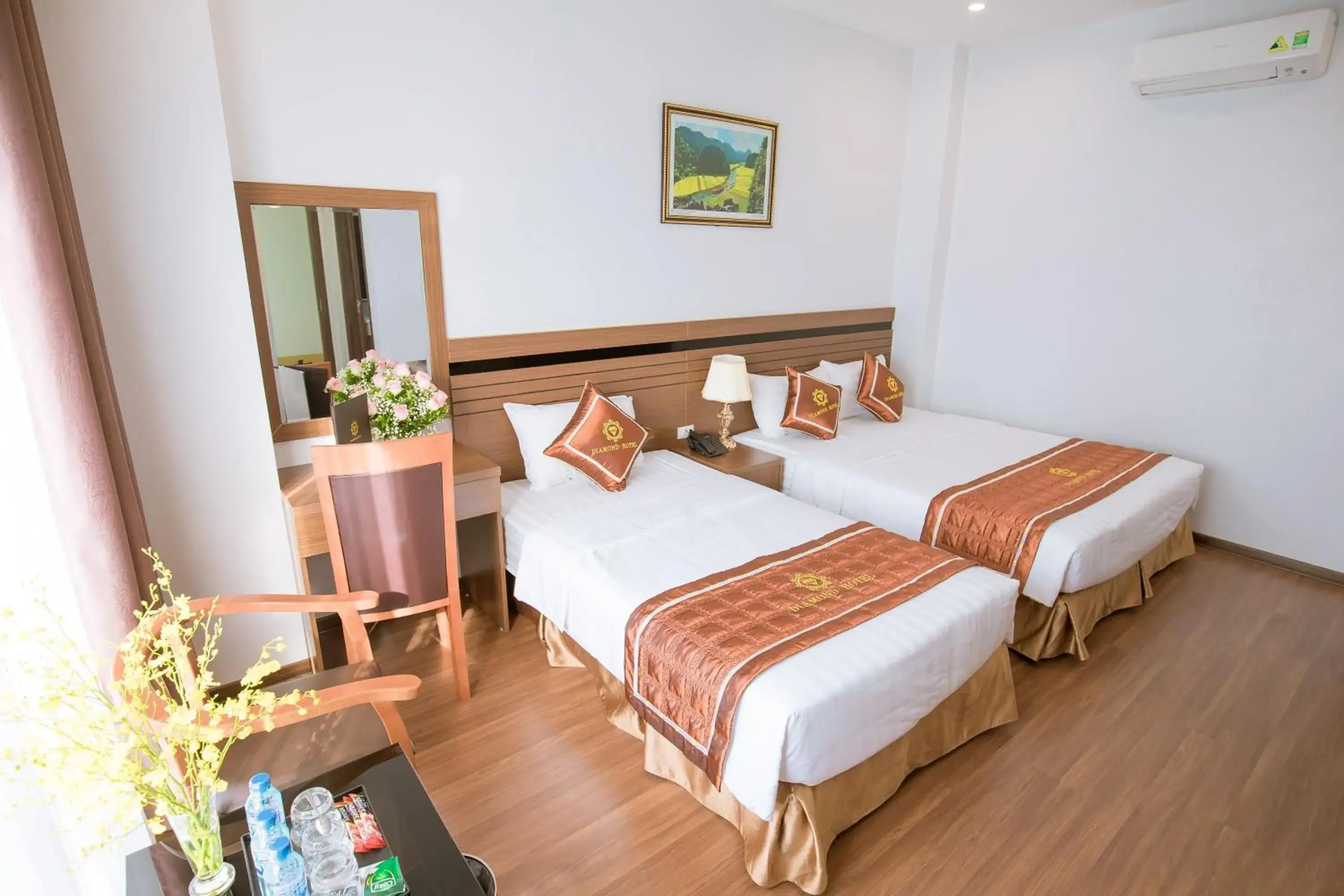 Bed in Diamond Hotel Bed in Diamond Hotel