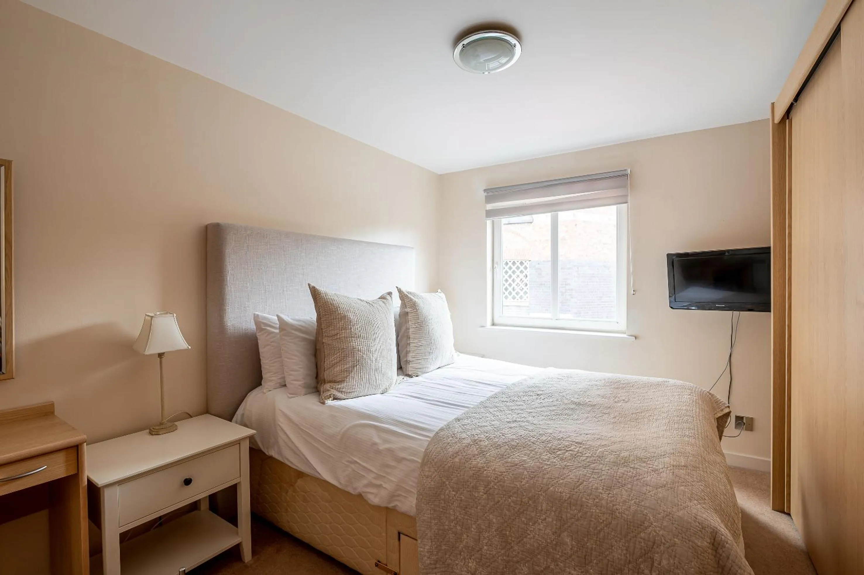 Bed in 4 Crambeck Court