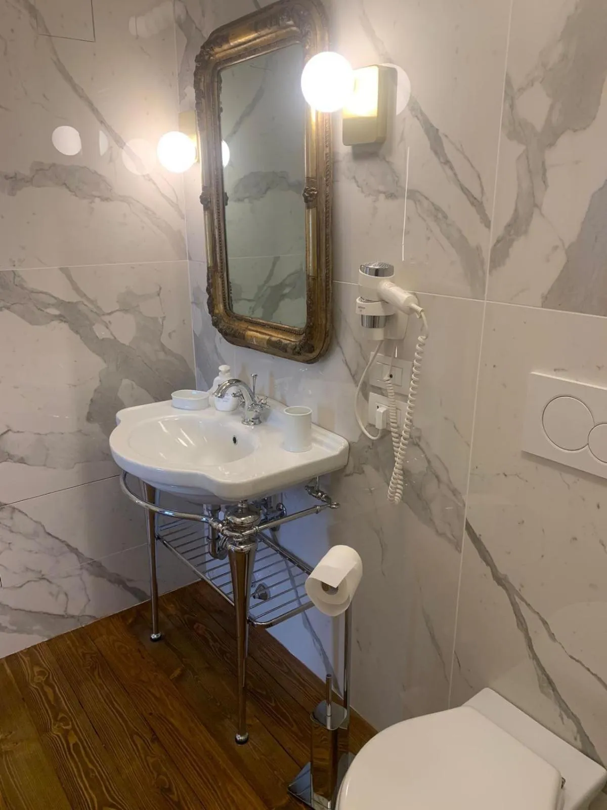 Bathroom in Villa San Liberale - Suites & Wellness - Villa Veneta