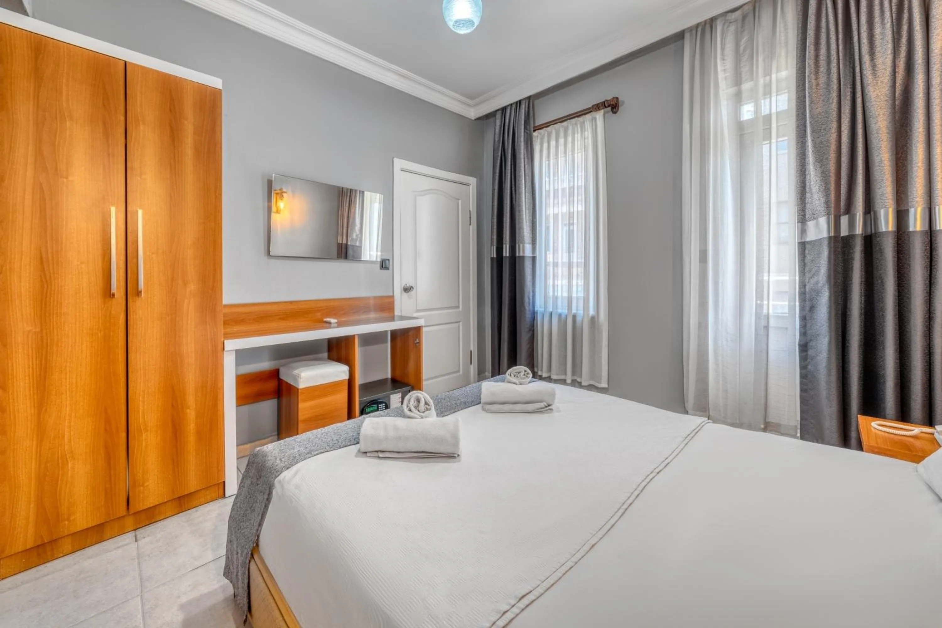 Bedroom in Kleopatra ICARIA Apart Hotel