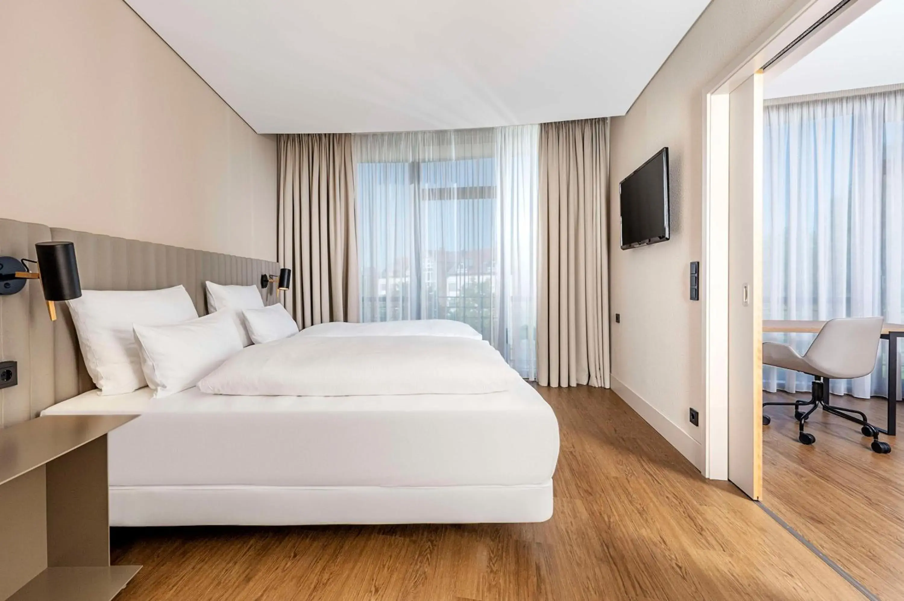 Bedroom, Bed in NH München Unterhaching Bedroom, Bed in NH München Unterhaching