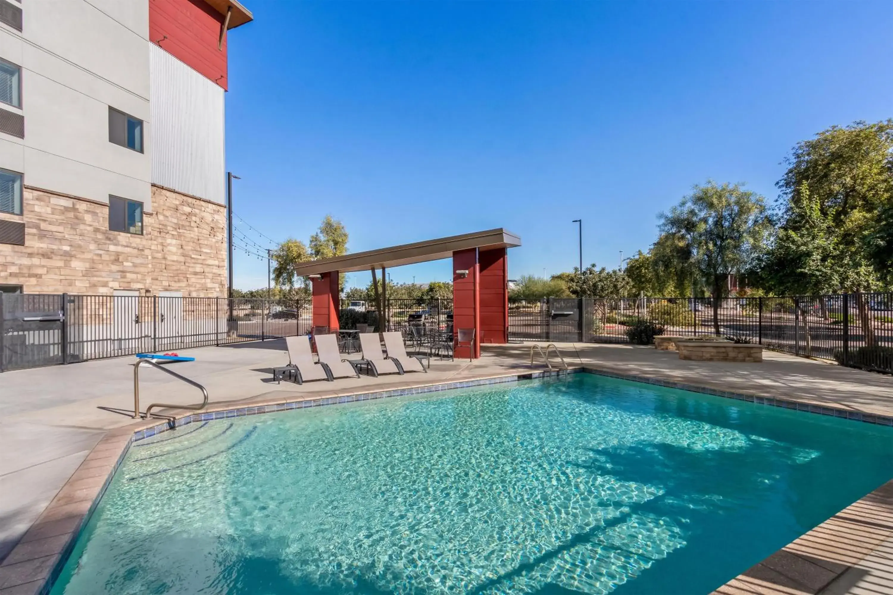Pool view in Sonesta Simply Suites Avondale Pool view in Sonesta Simply Suites Avondale