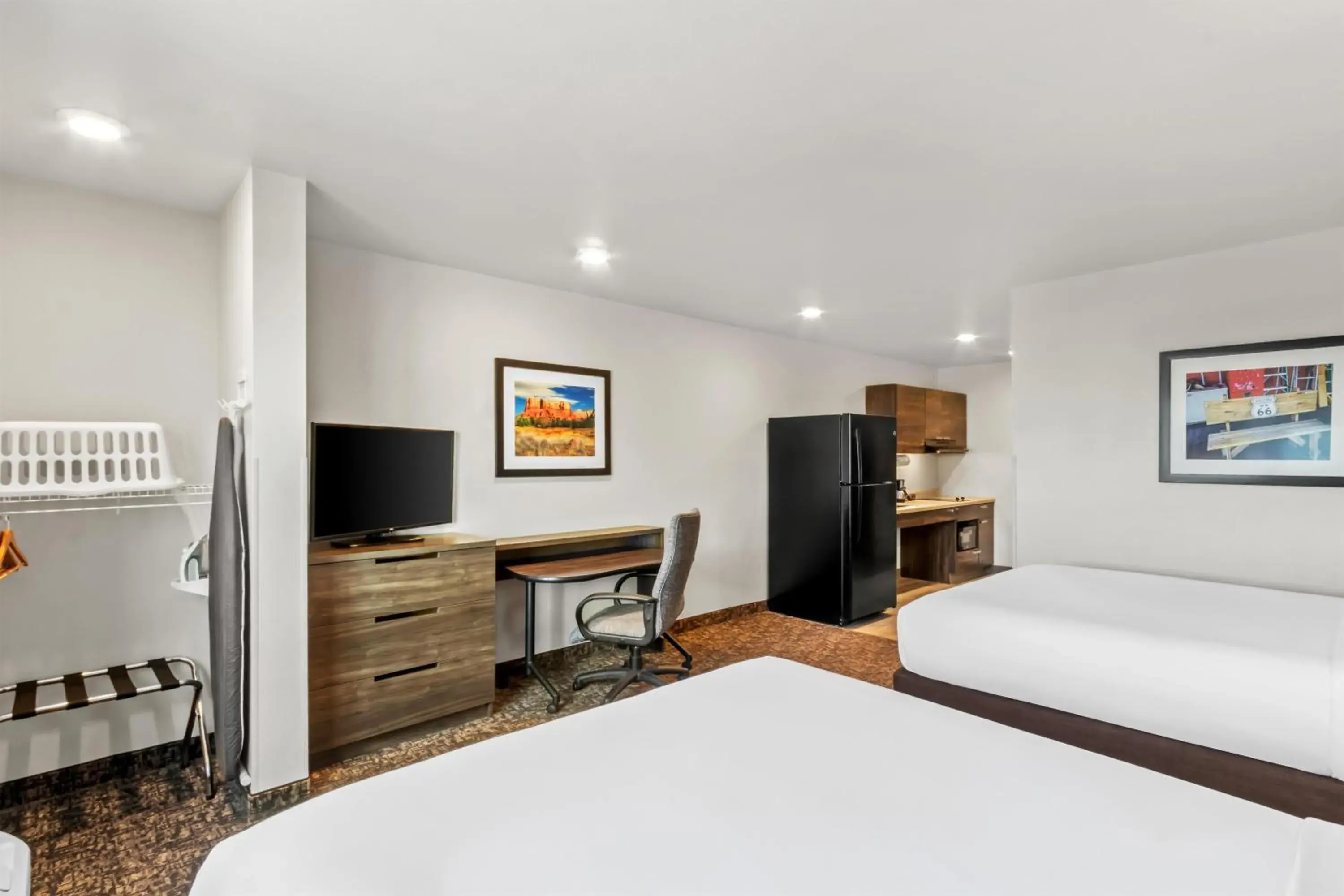 Queen Room with Two Queen Beds - Mobility Accessible in Sonesta Simply Suites Avondale Queen Room with Two Queen Beds - Mobility Accessible in Sonesta Simply Suites Avondale