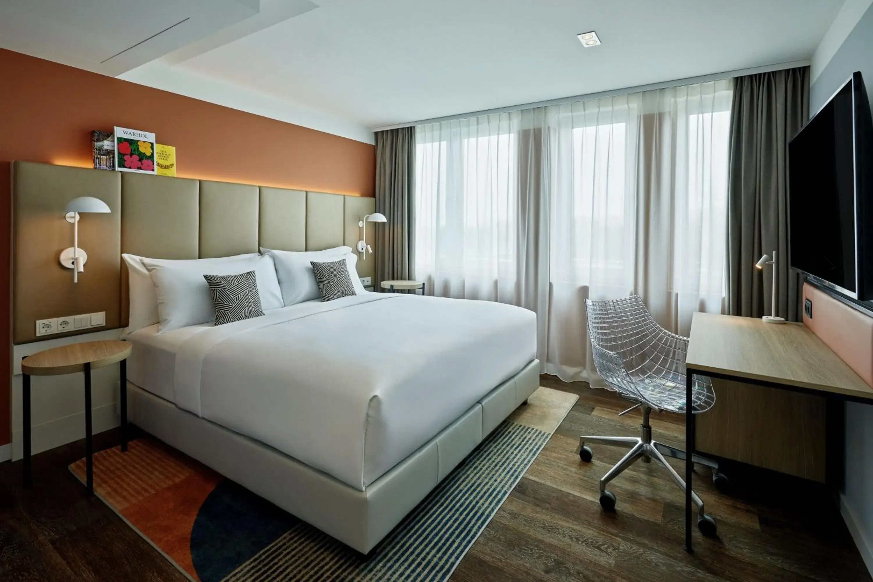 Comfort King Room in the Deutz, a Tribute Portfolio Hotel Comfort King Room in the Deutz, a Tribute Portfolio Hotel