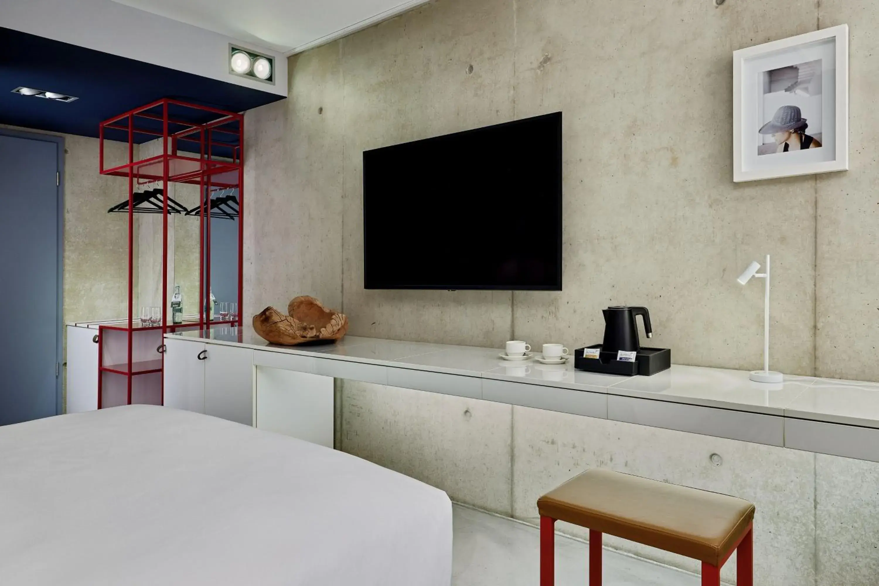 Photo of the whole room, Bed in the Deutz, a Tribute Portfolio Hotel Photo of the whole room, Bed in the Deutz, a Tribute Portfolio Hotel