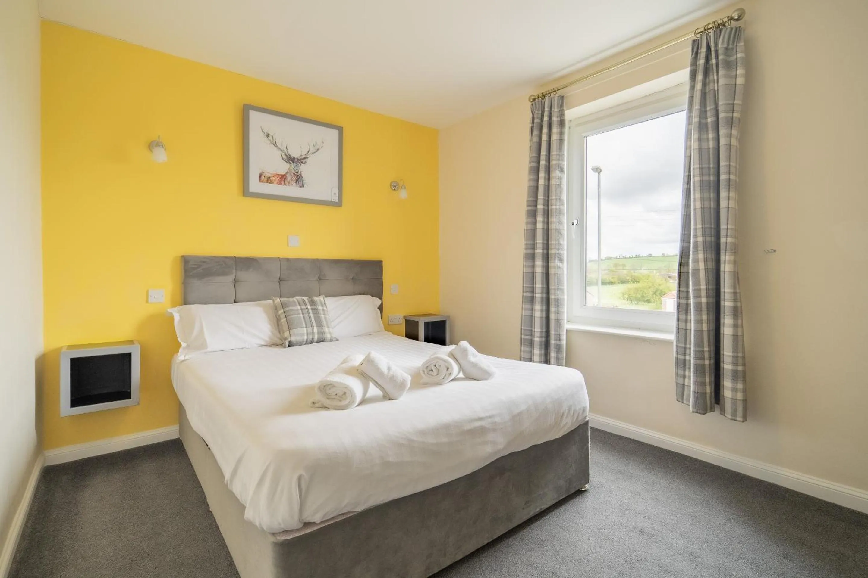 Bedroom in The Well Inn