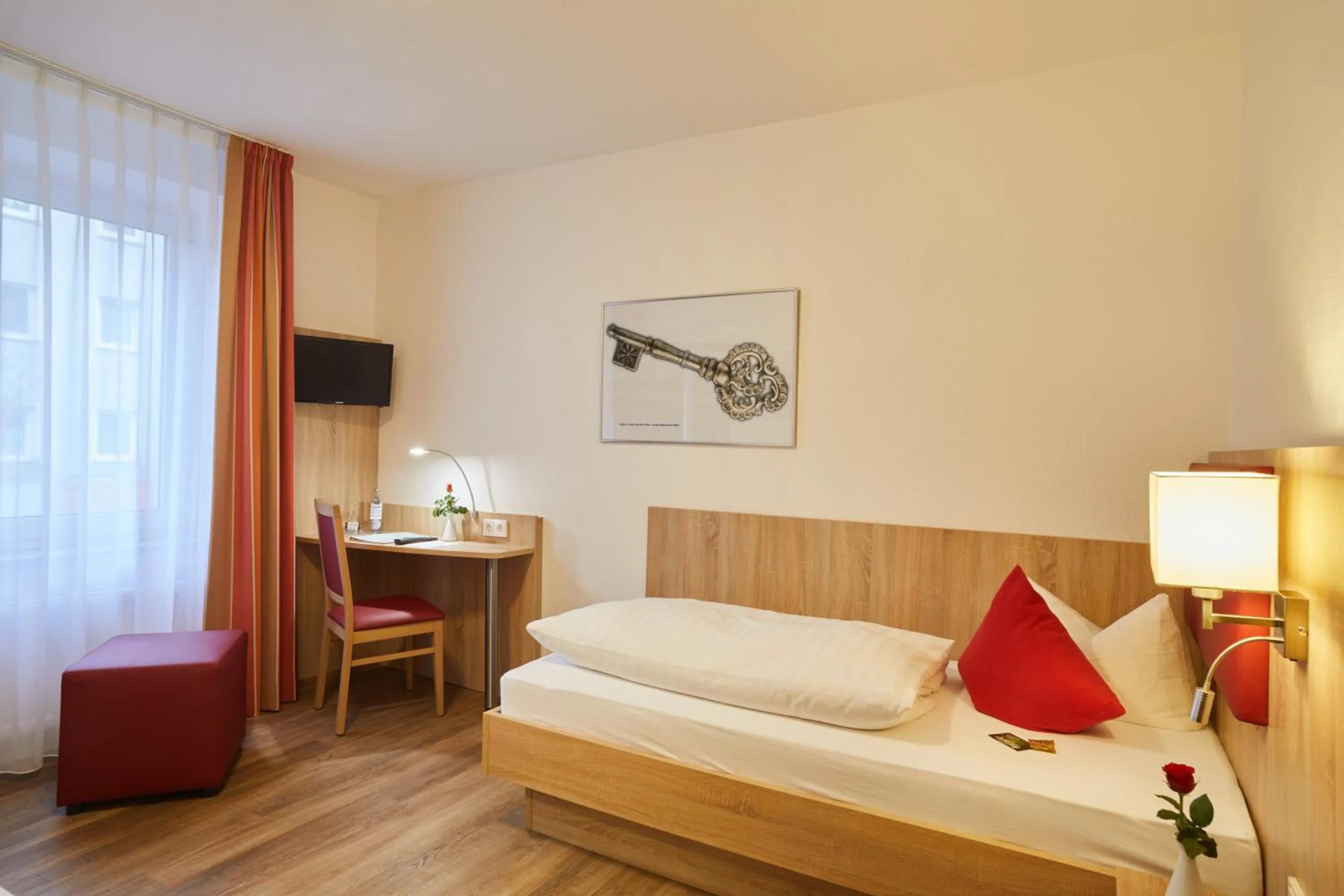 Photo of the whole room, Bed in Hotel Zur Traube