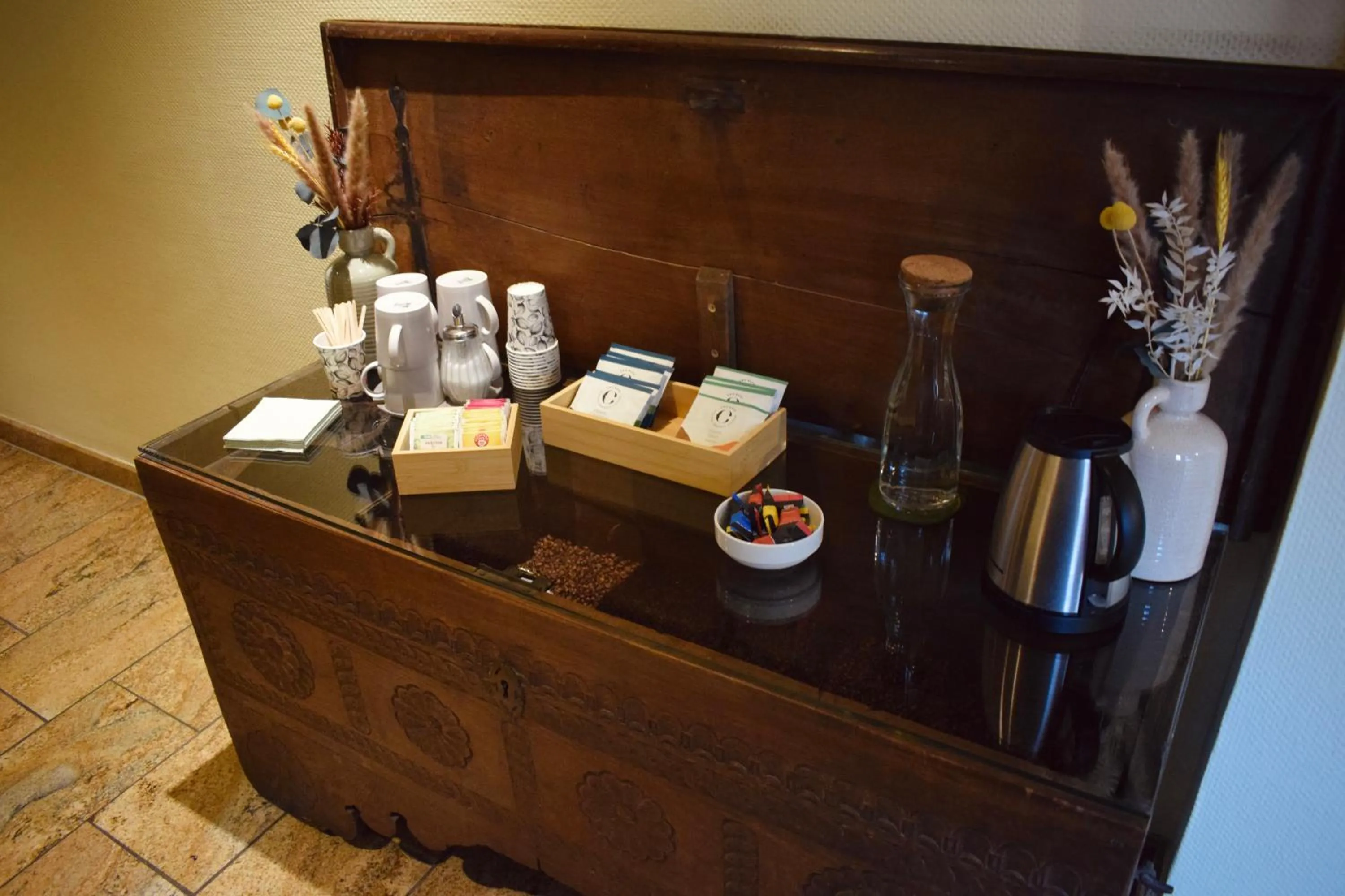 Coffee/tea facilities in Hotel Zur Traube