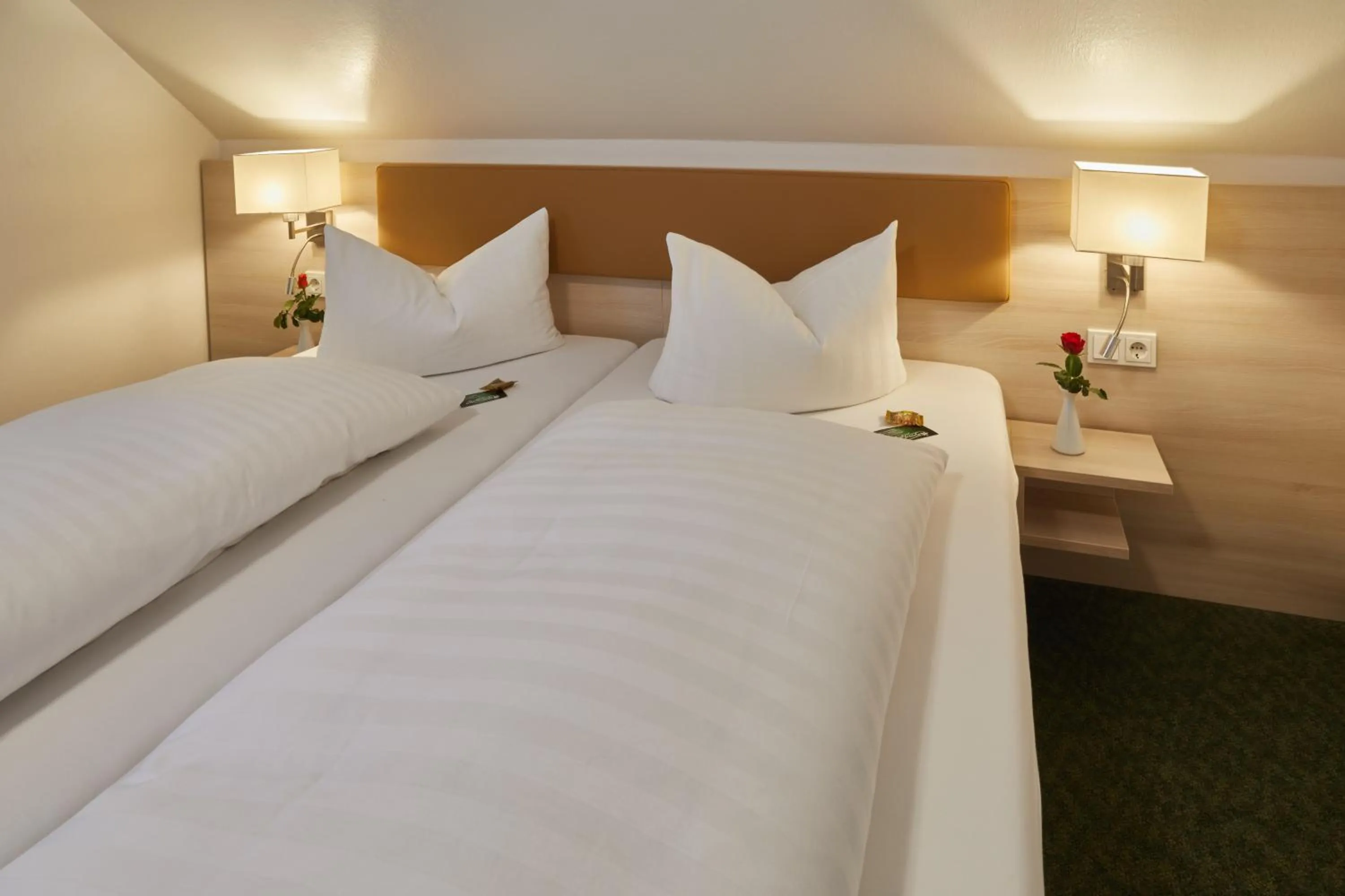 Bed in Hotel Zur Traube
