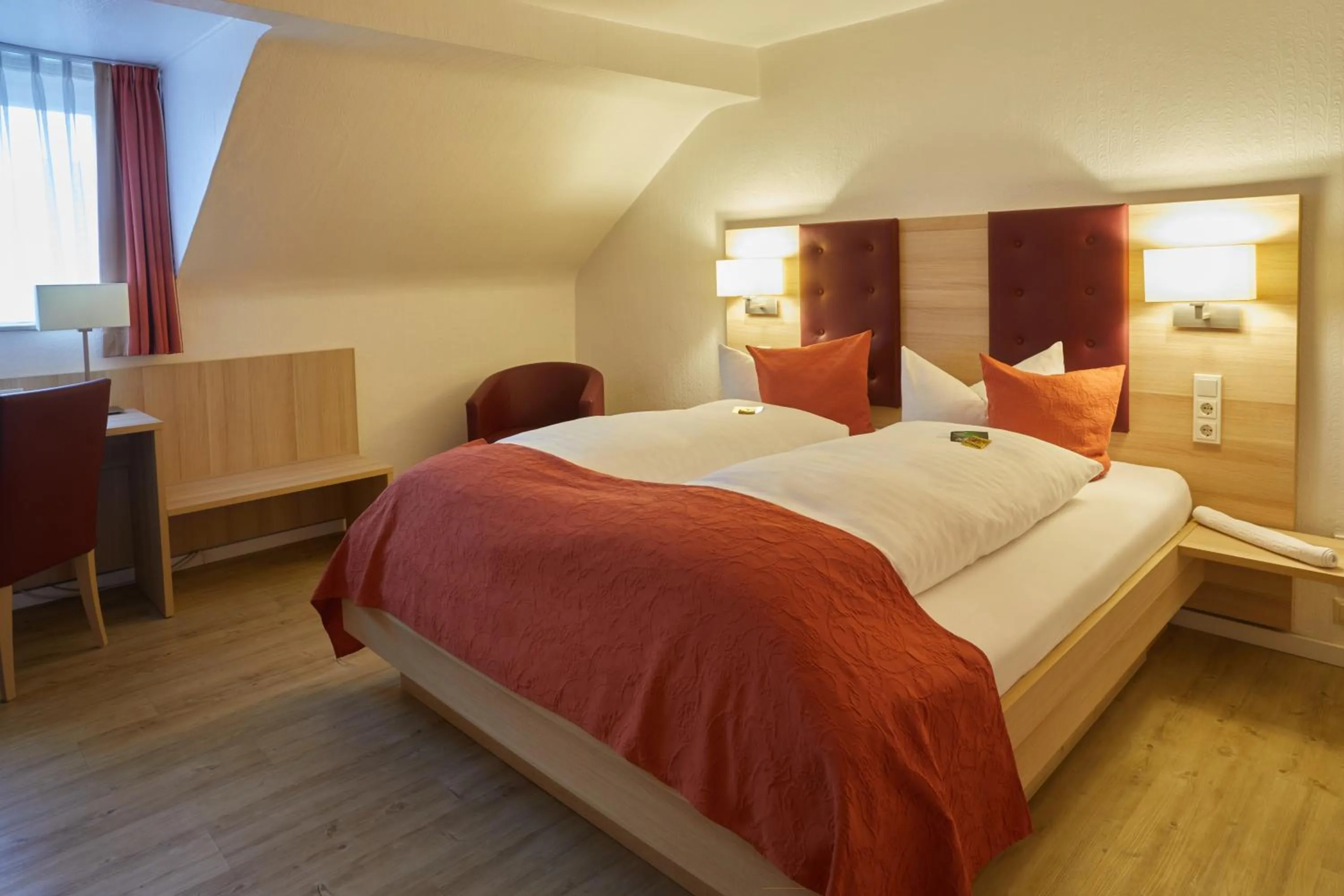 Bed in Hotel Zur Traube