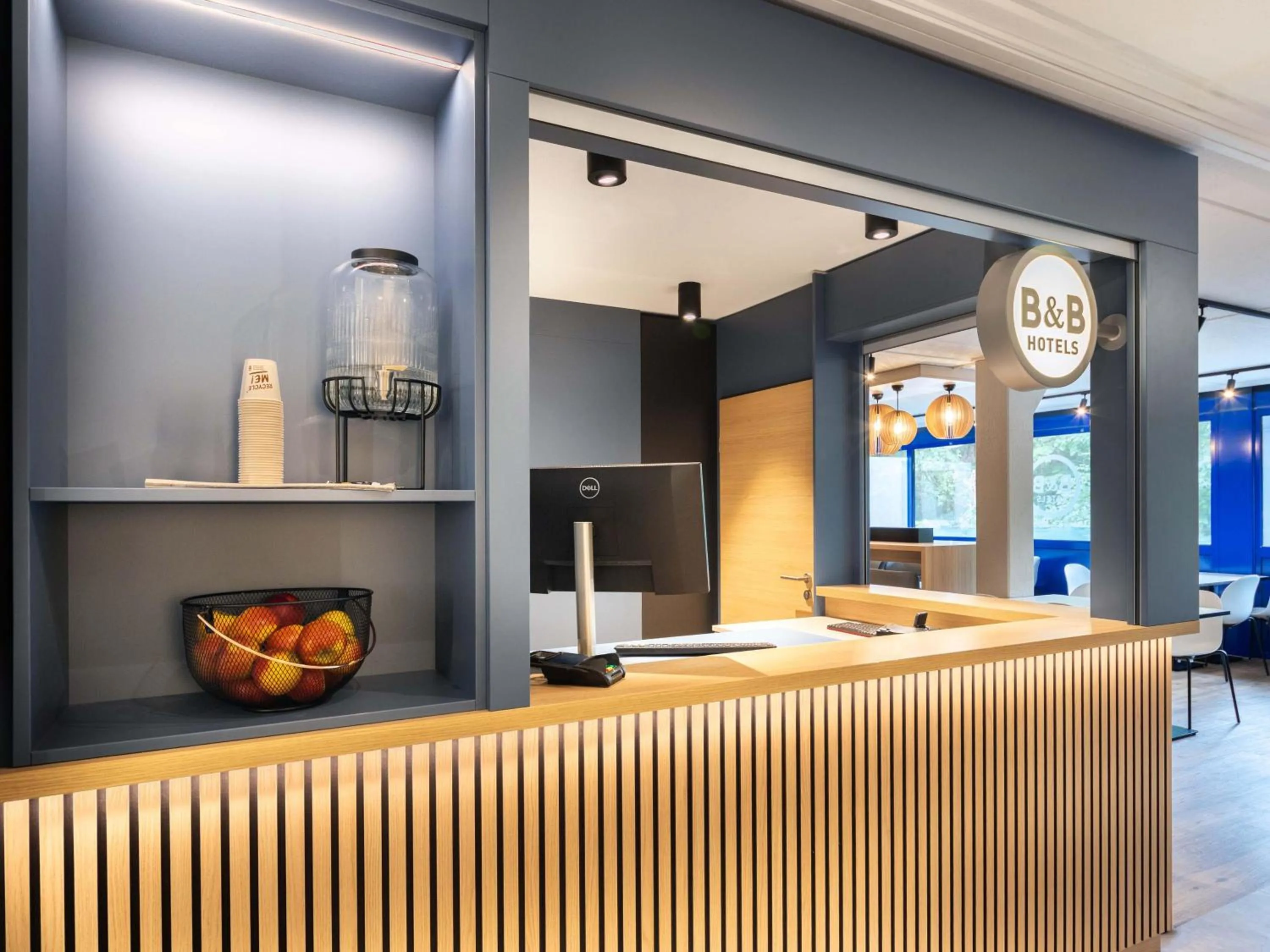 Lobby or reception in B&B HOTEL Dortmund-West