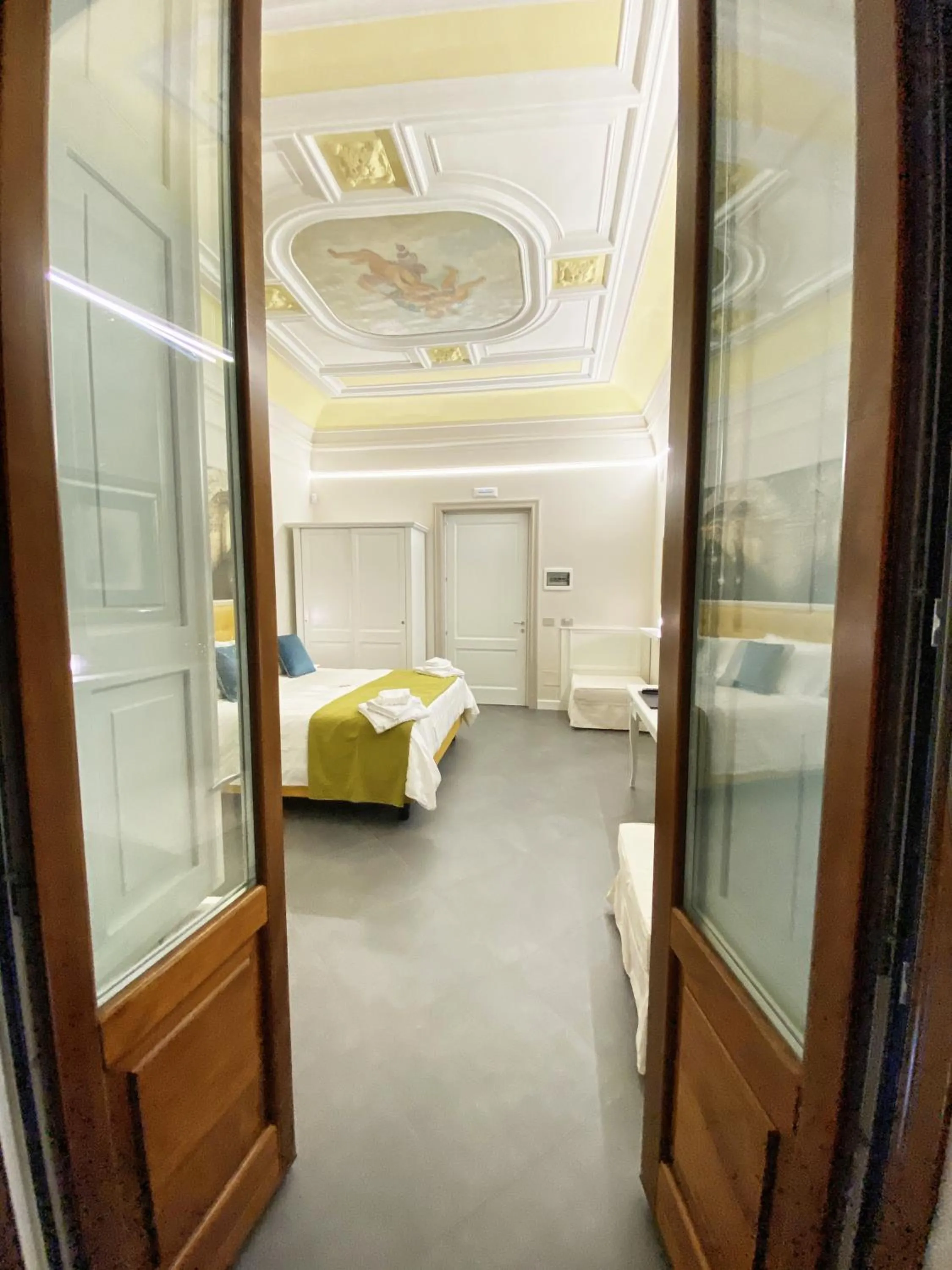 ANFITEATRO LE SUITES